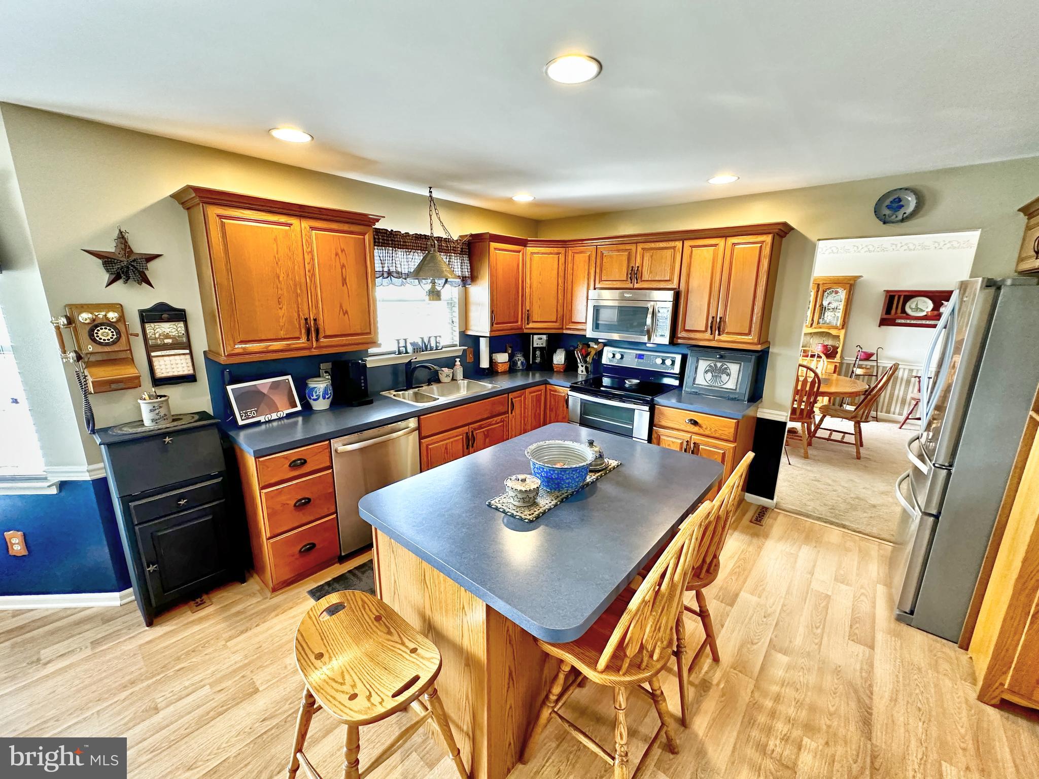 HOPEWELL FARMS - Residential