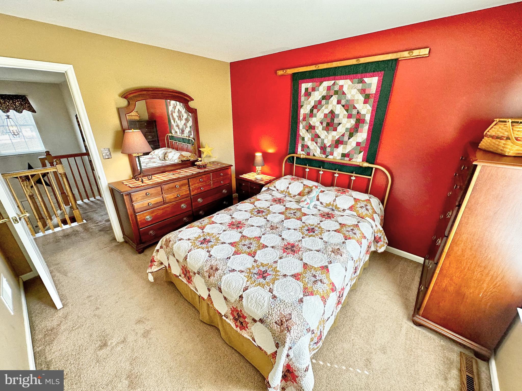 HOPEWELL FARMS - Residential