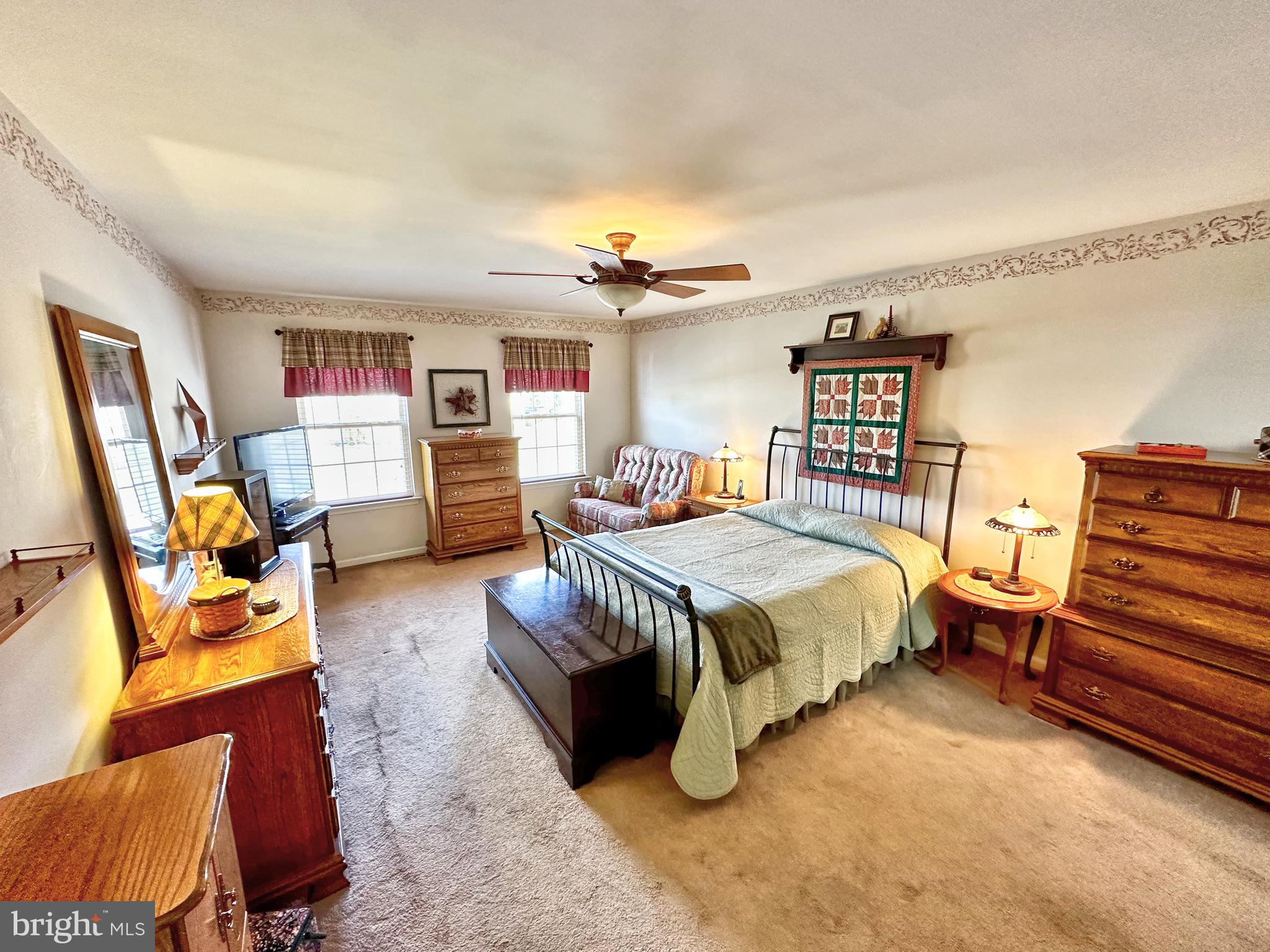 HOPEWELL FARMS - Residential