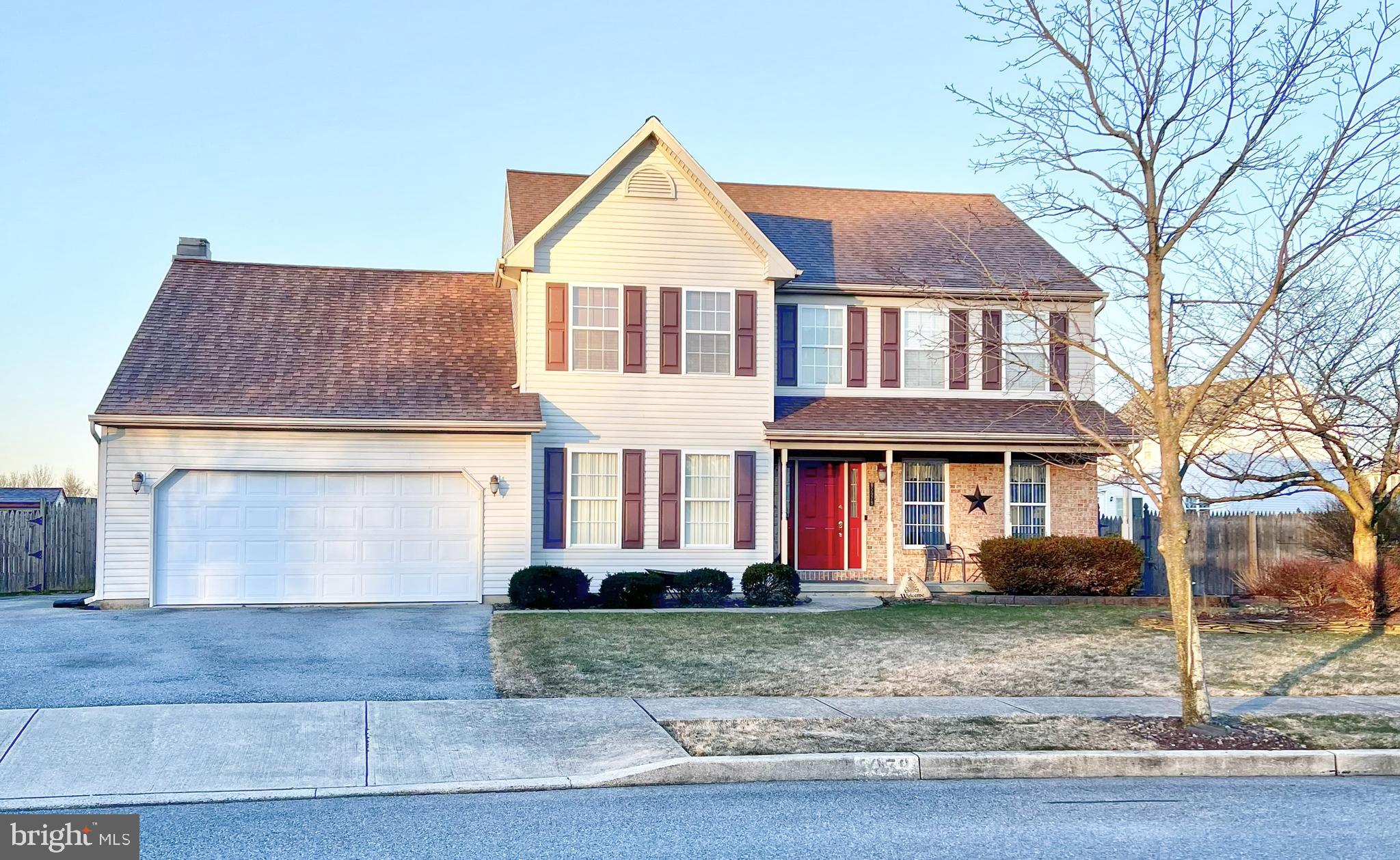 HOPEWELL FARMS - Residential