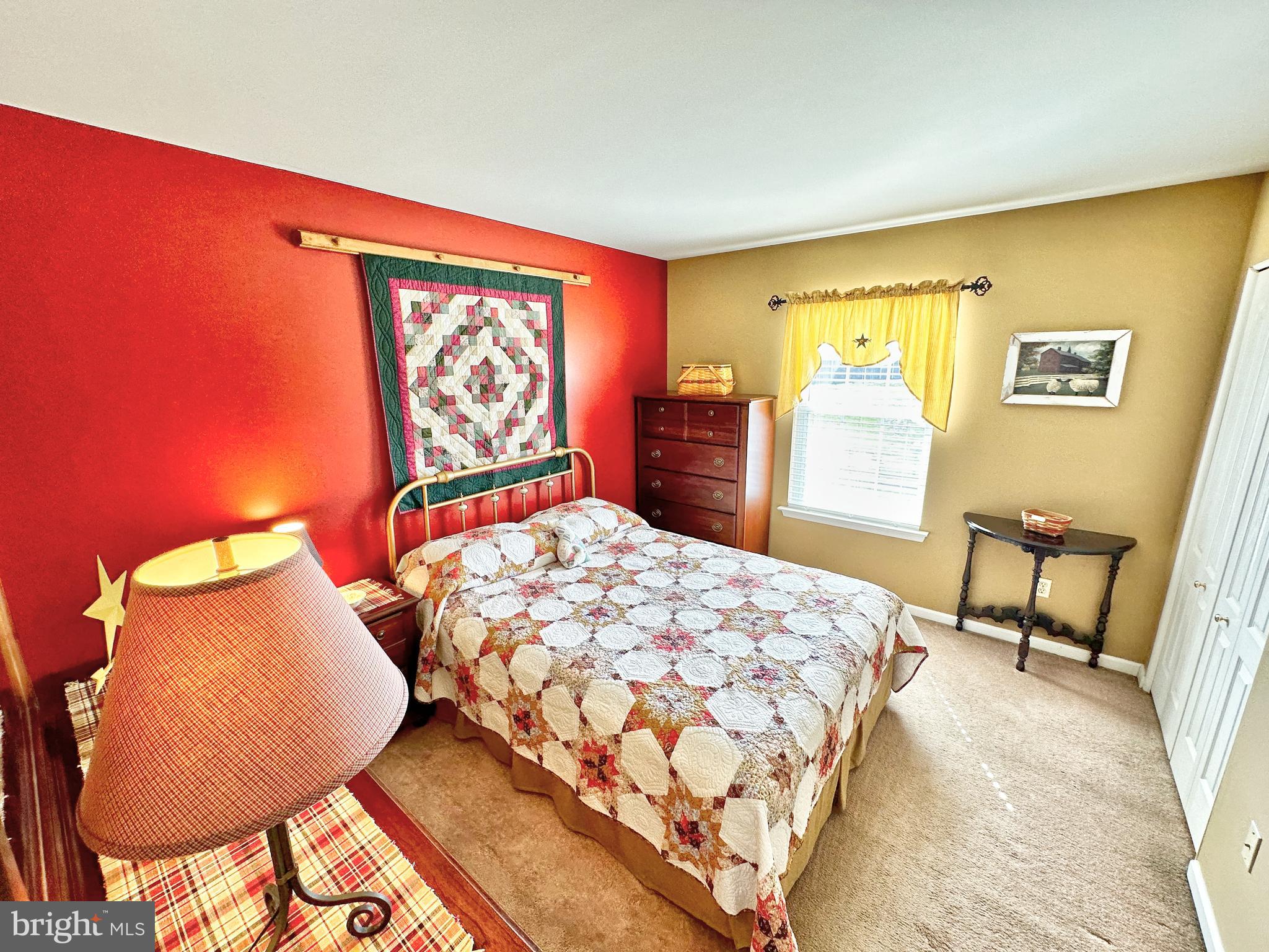 HOPEWELL FARMS - Residential