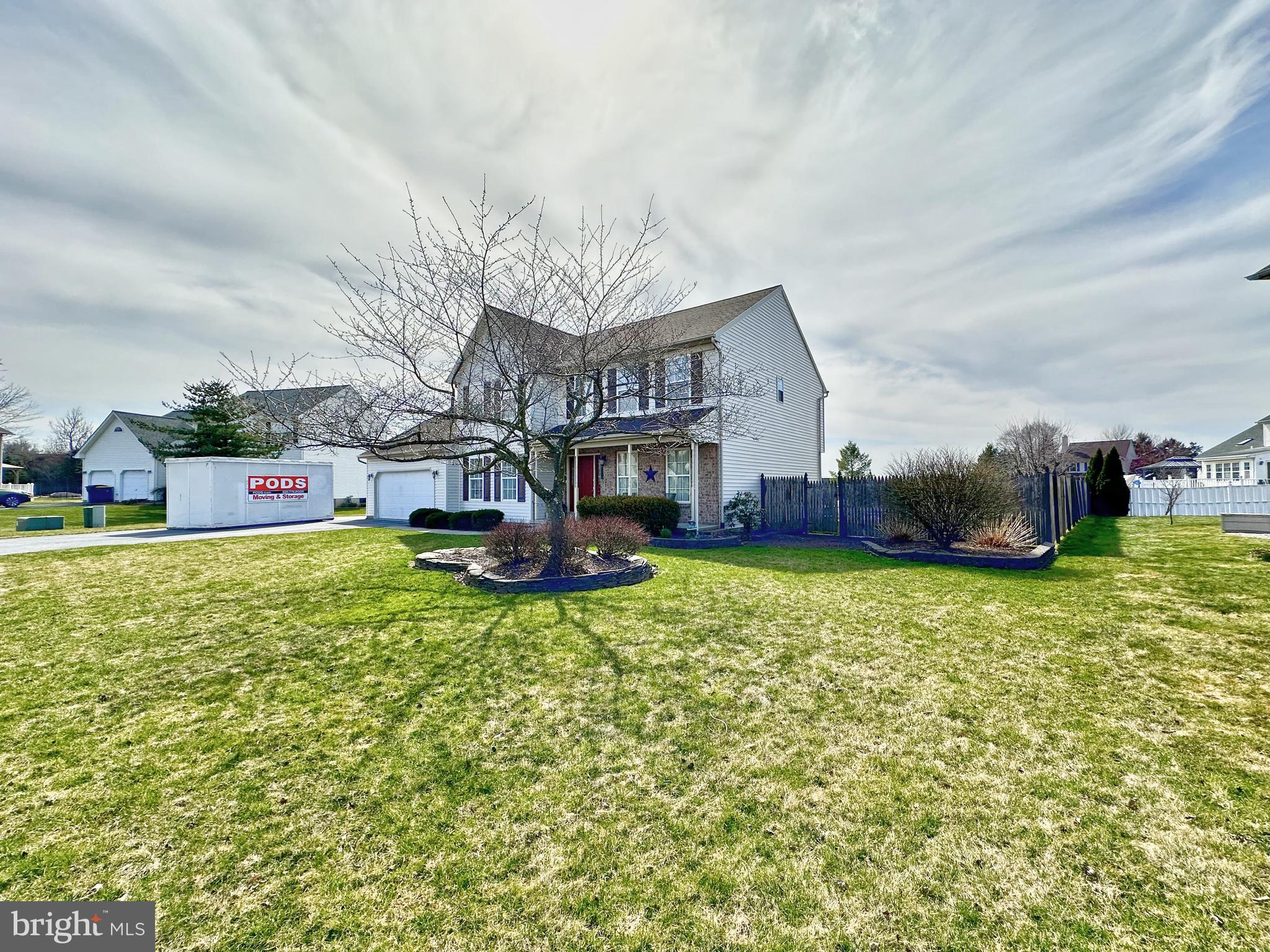 HOPEWELL FARMS - Residential