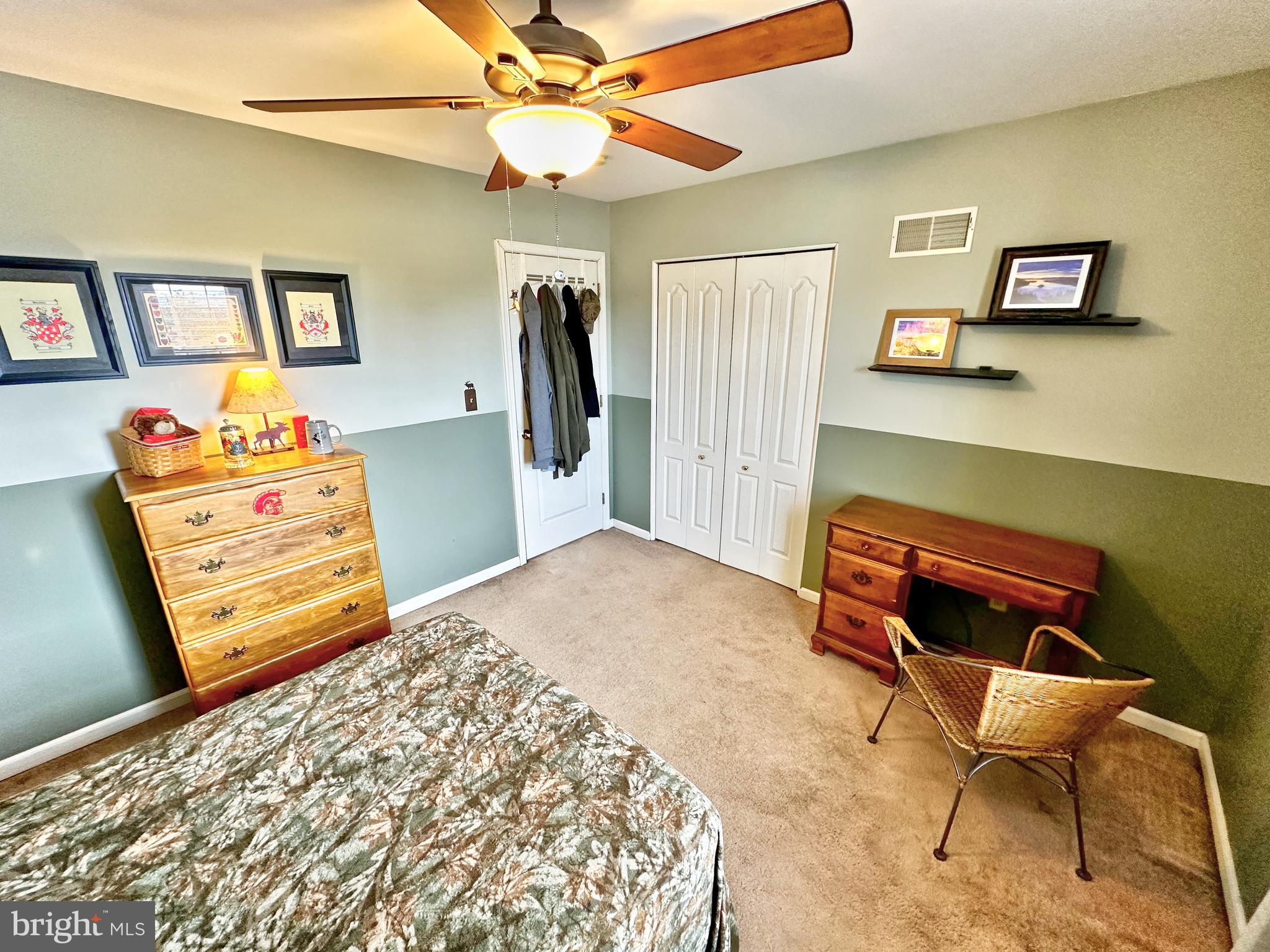 HOPEWELL FARMS - Residential