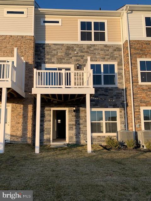 ST CHARLES - Residential