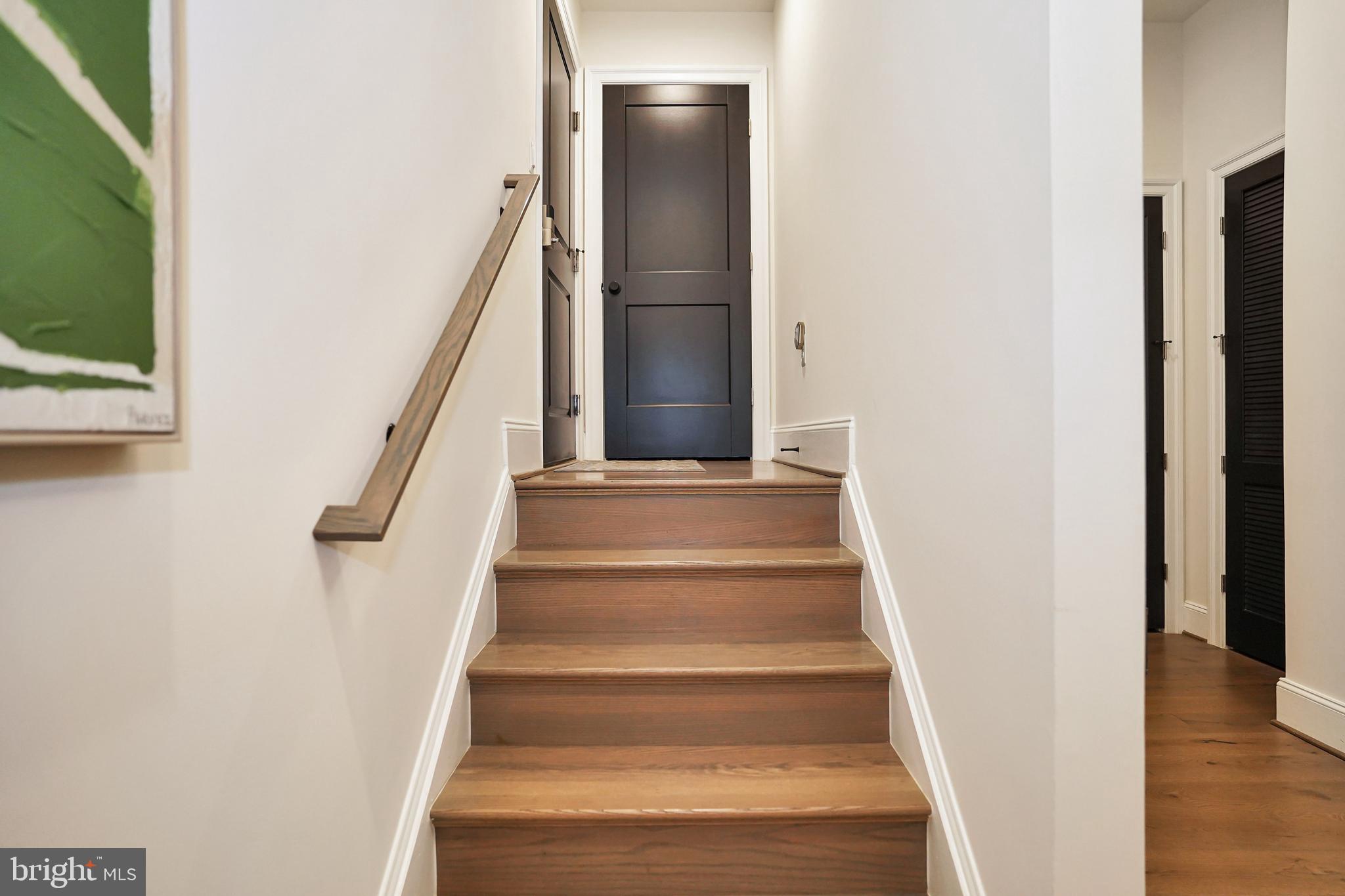 ONE LOUDOUN - Residential