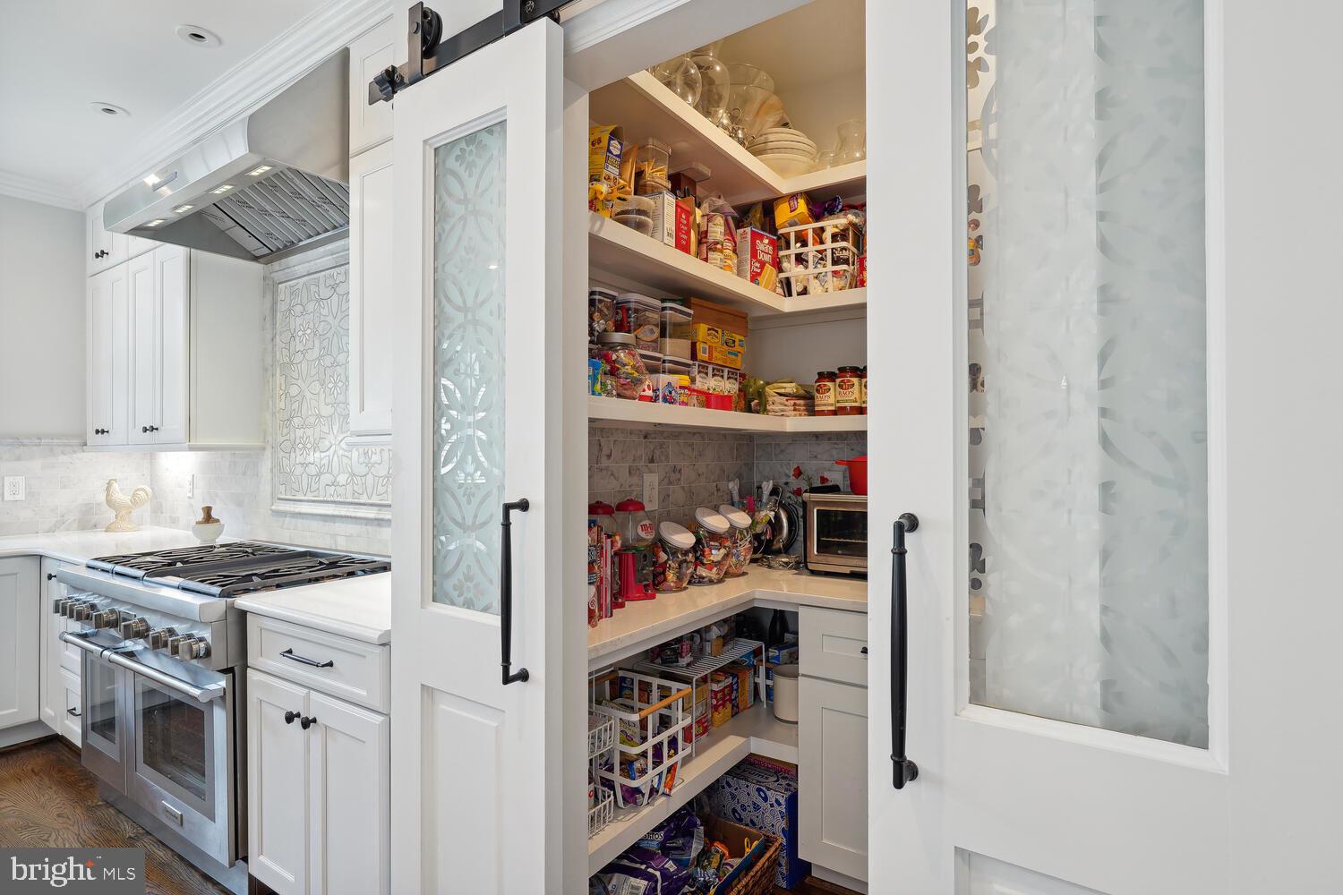 CHEVY CHASE - Residential