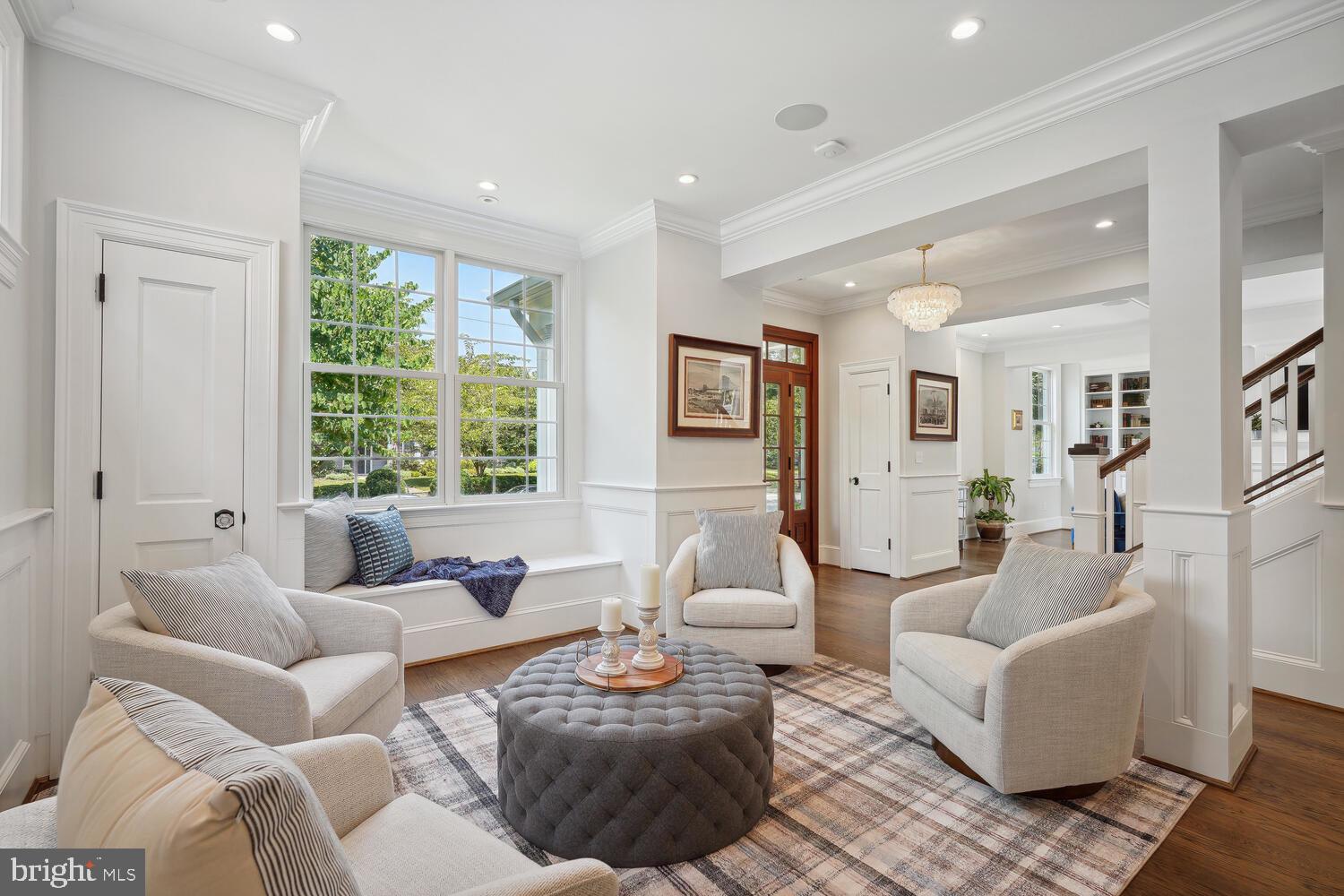 CHEVY CHASE - Residential