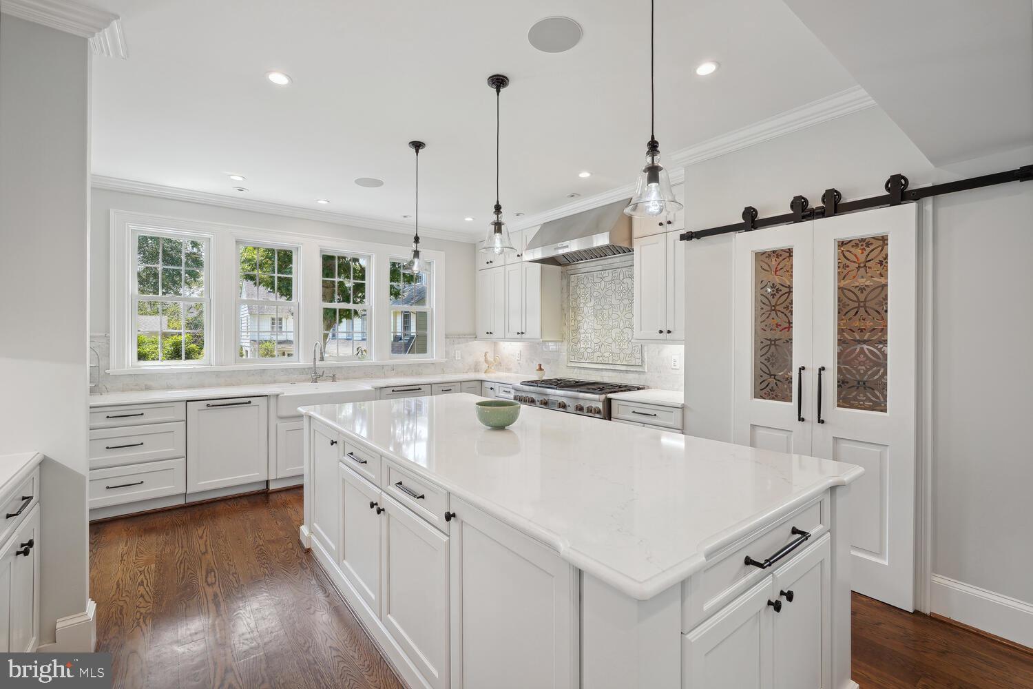 CHEVY CHASE - Residential