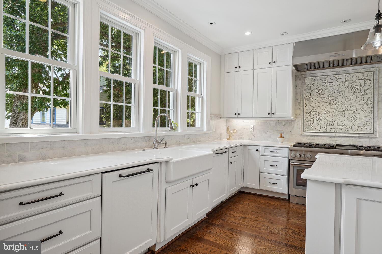 CHEVY CHASE - Residential