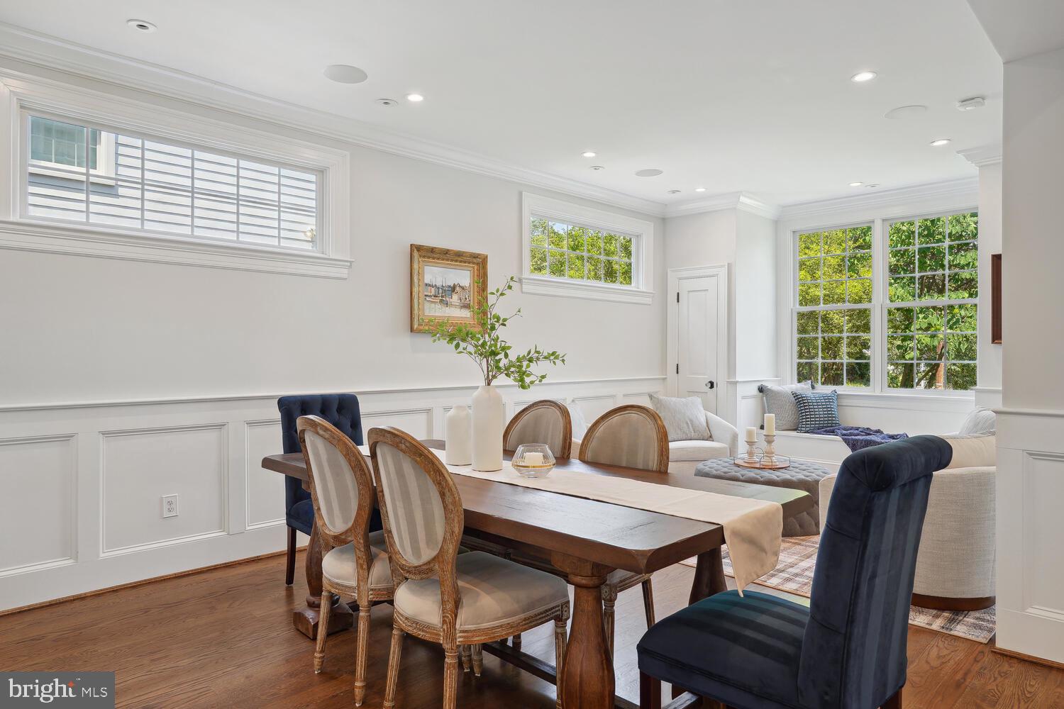 CHEVY CHASE - Residential