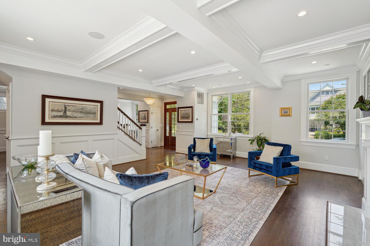 CHEVY CHASE - Residential