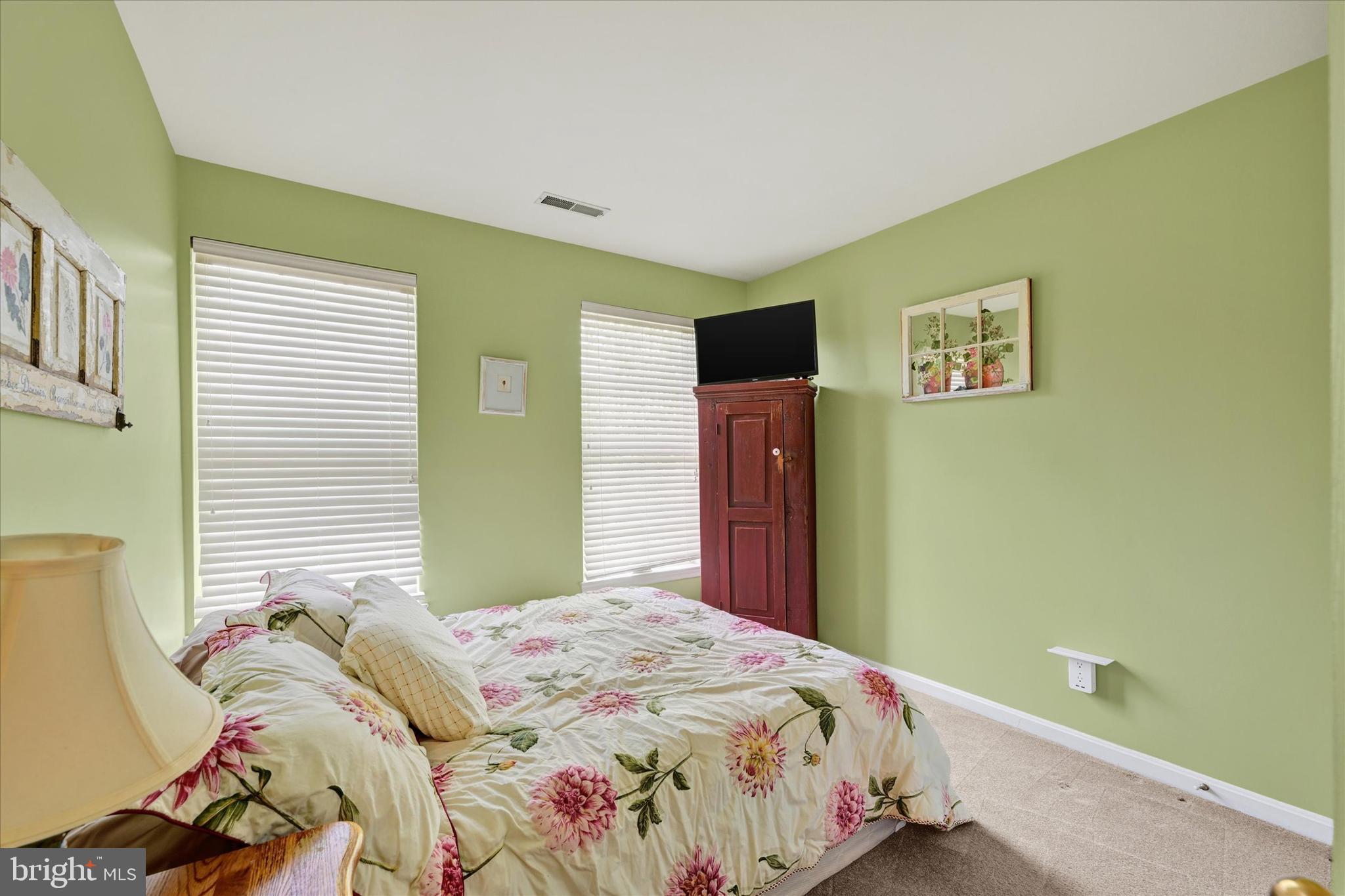 WHITE MARSH - Residential