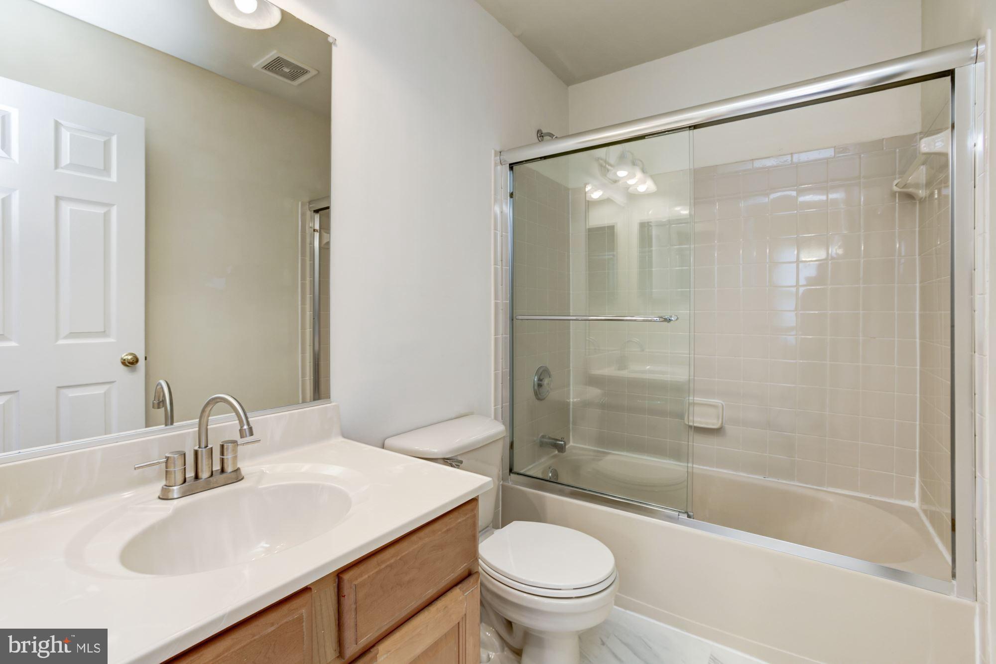 VILLAGE OF RIVER HILL - Residential