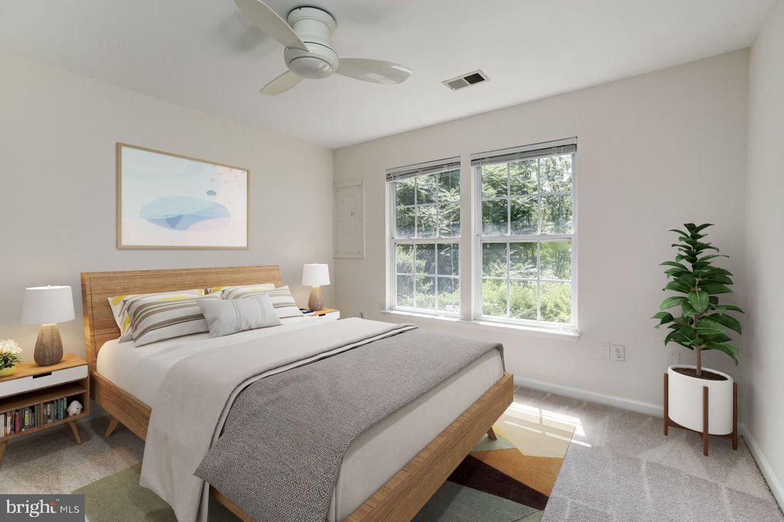 VILLAGE OF RIVER HILL - Residential