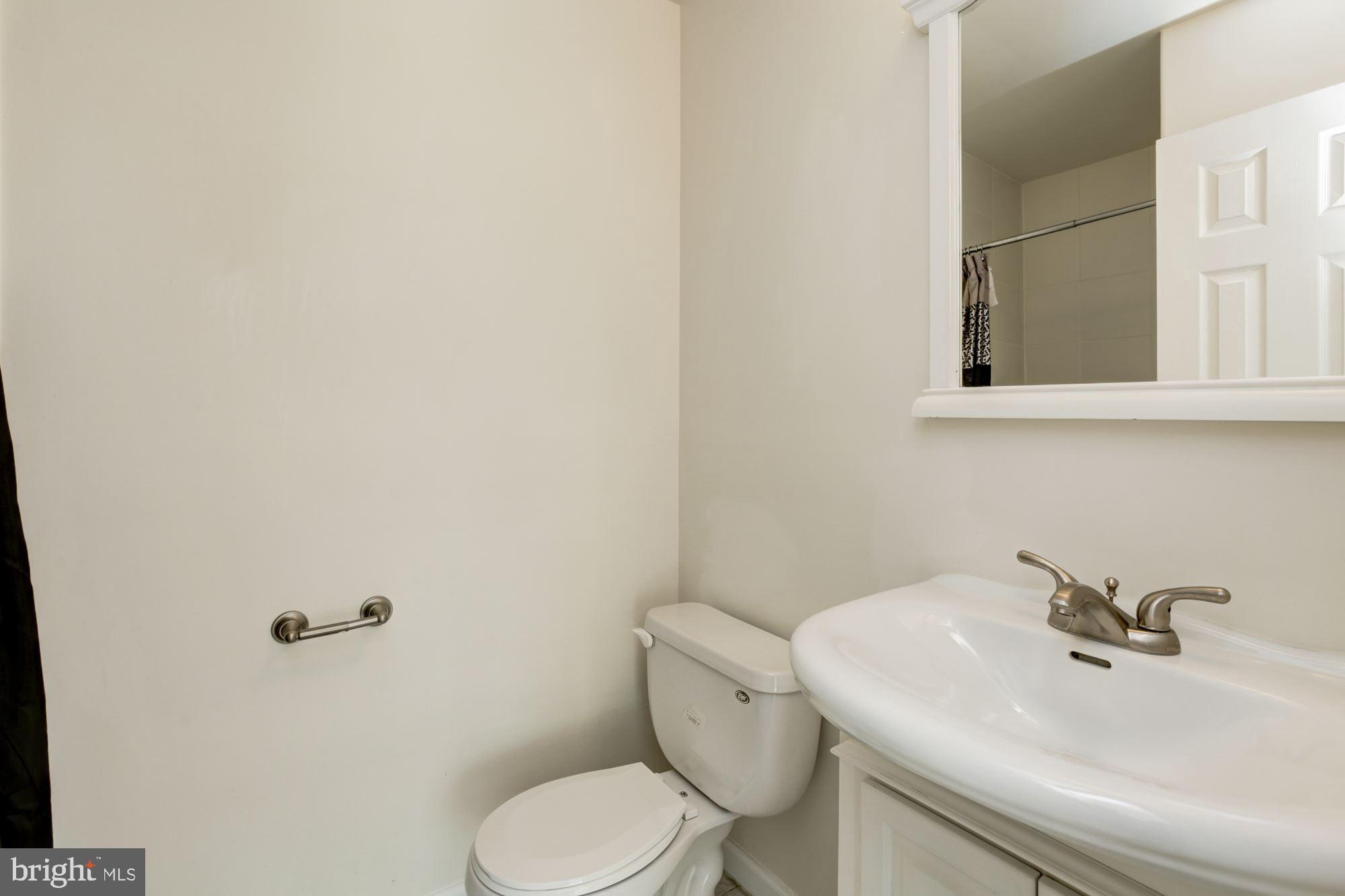 VILLAGE OF RIVER HILL - Residential