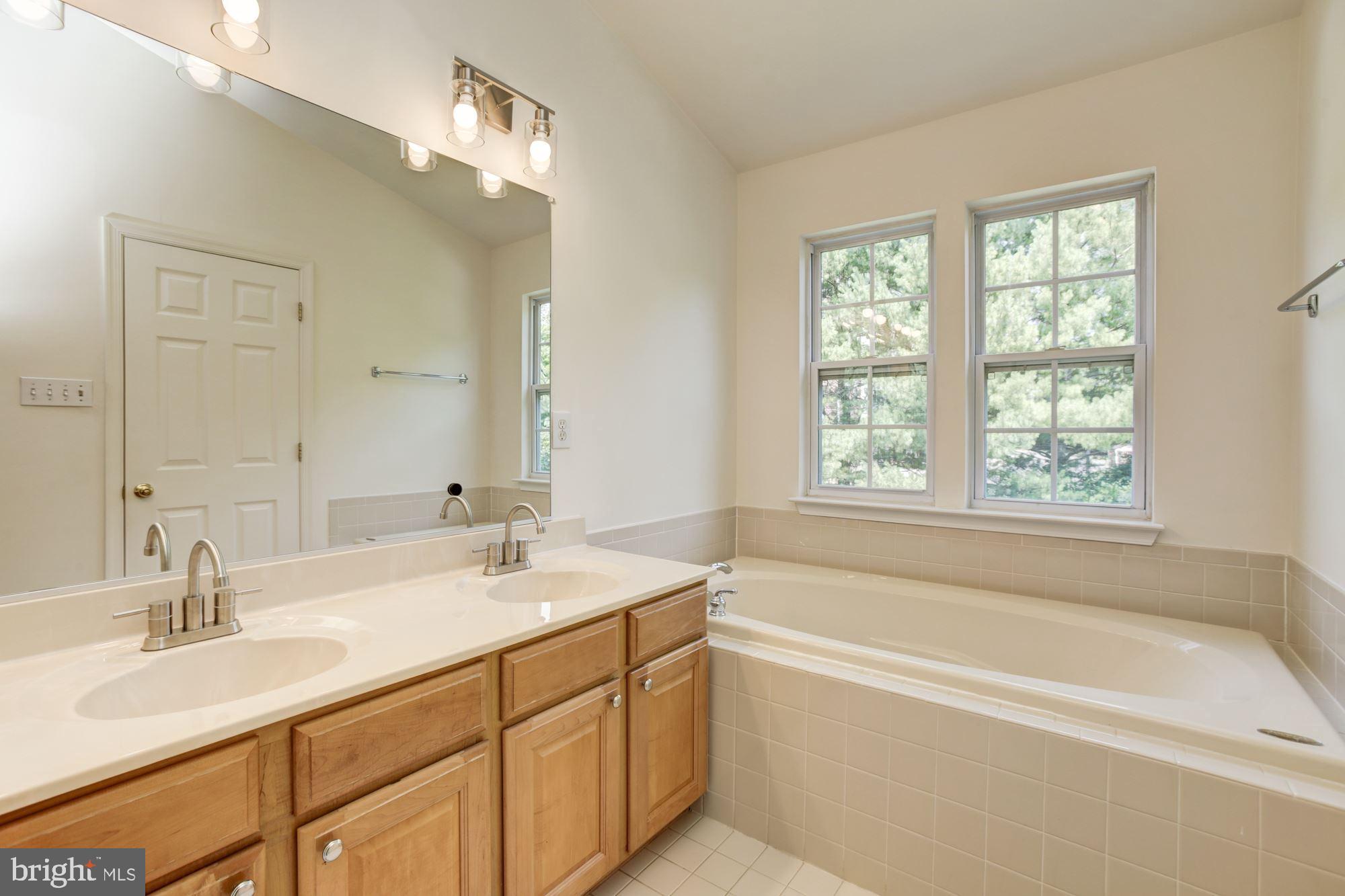 VILLAGE OF RIVER HILL - Residential