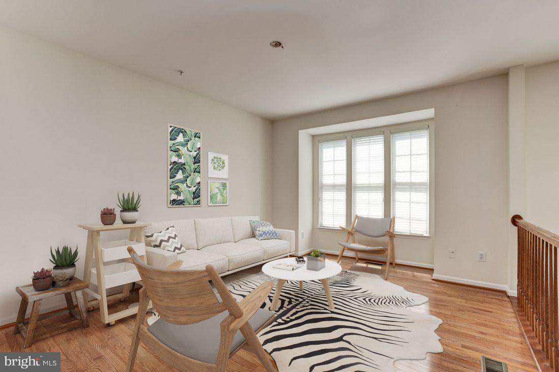 VILLAGE OF RIVER HILL - Residential