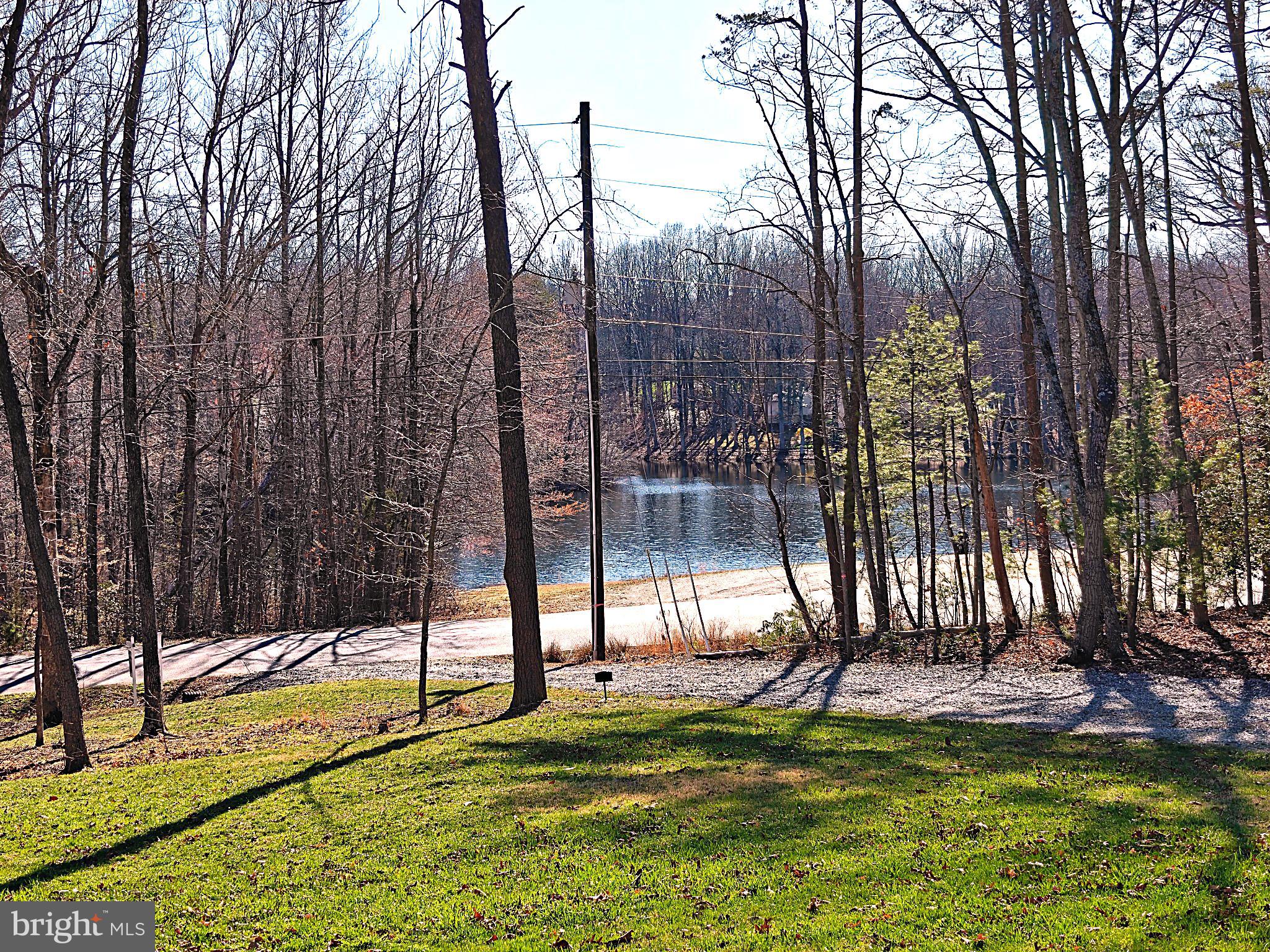 LAKE WILDERNESS - Residential