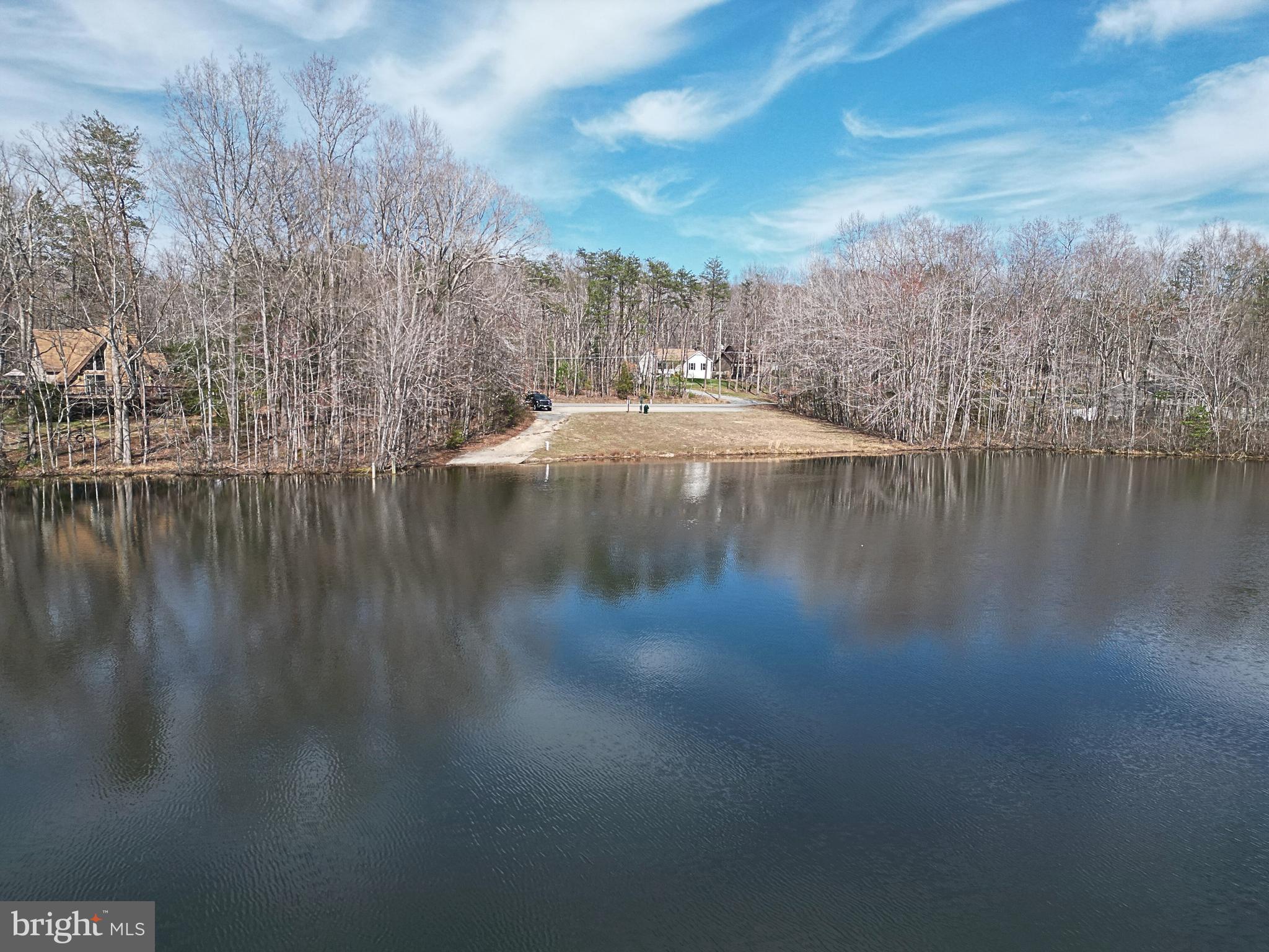 LAKE WILDERNESS - Residential