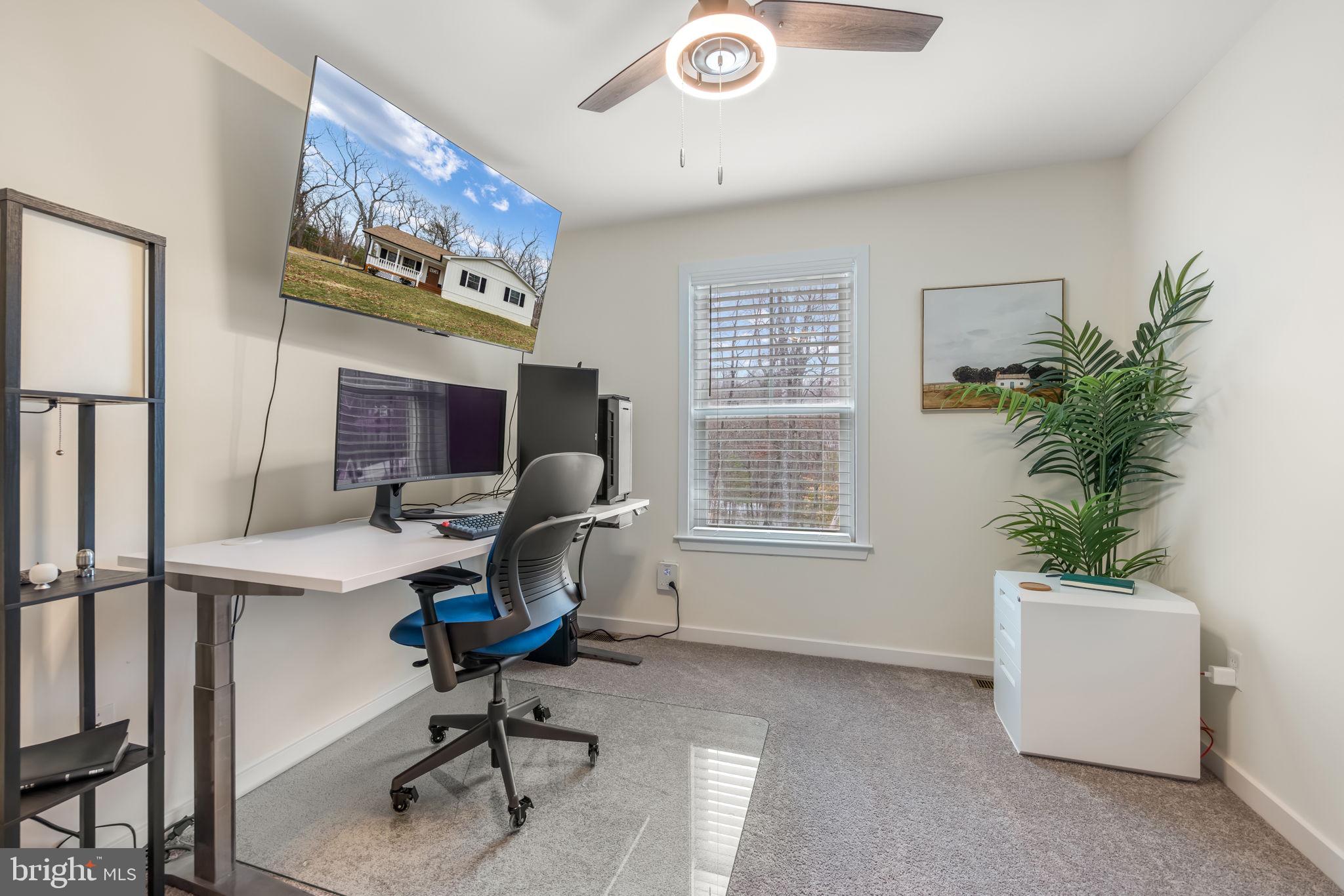 LAKE WILDERNESS - Residential