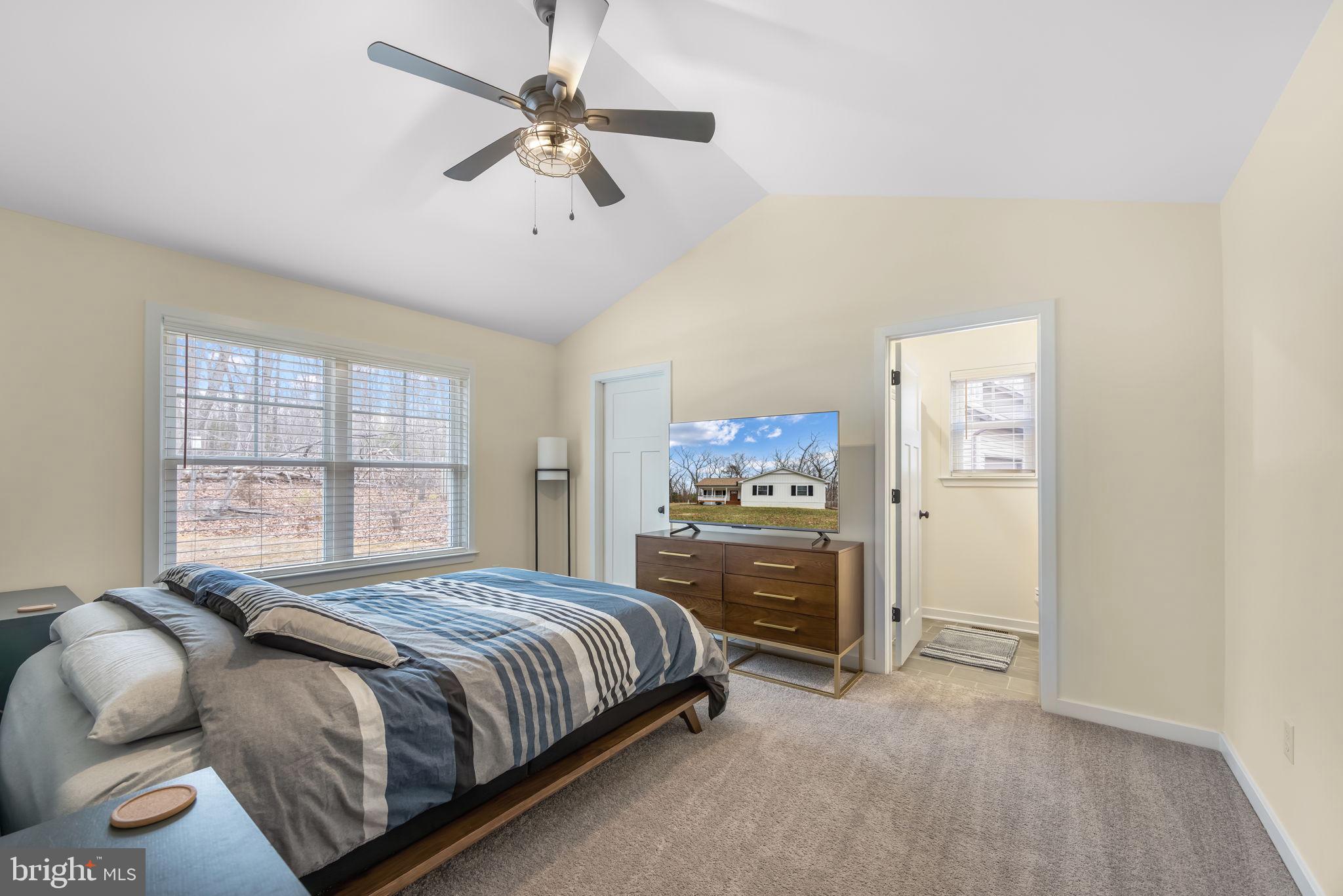 LAKE WILDERNESS - Residential