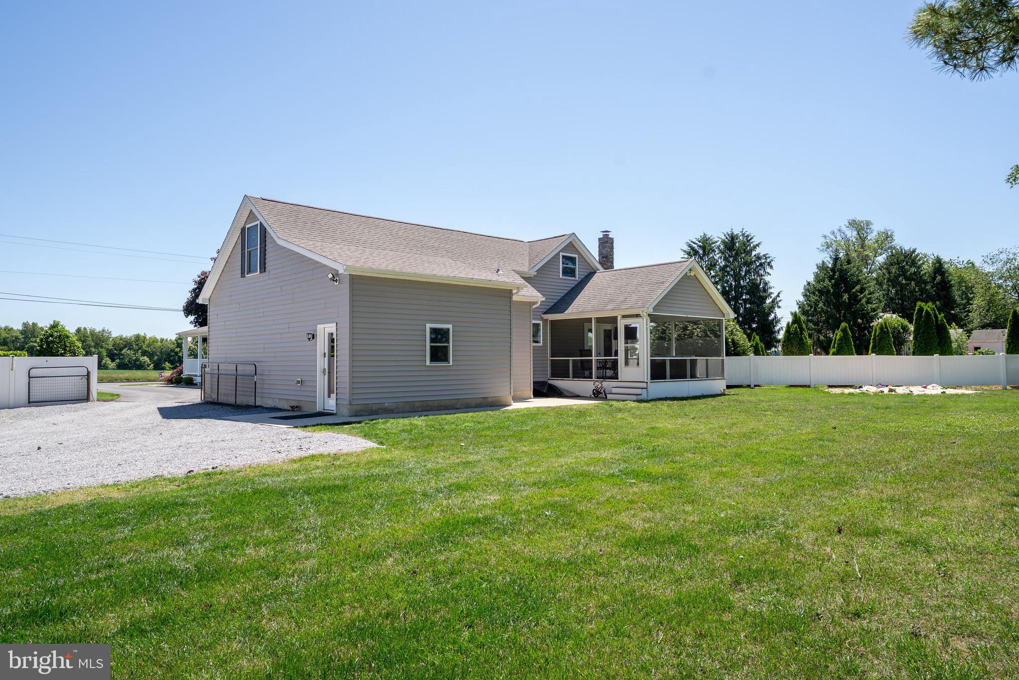 10672 WORTON ROAD