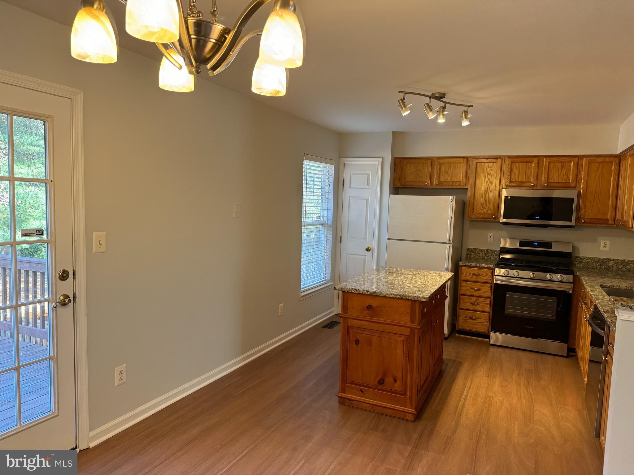 WELLINGTON/CLOVERHILL - Residential Lease