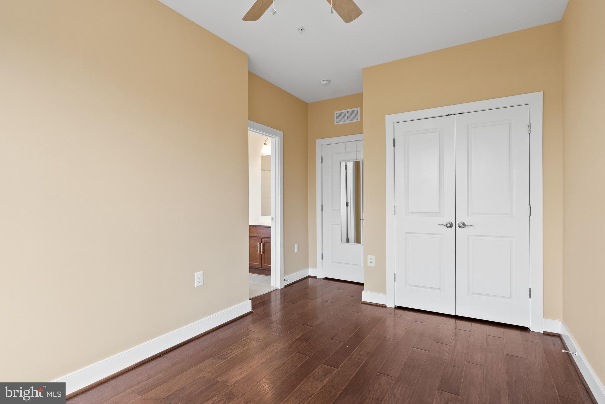 POTOMAC YARD - Residential