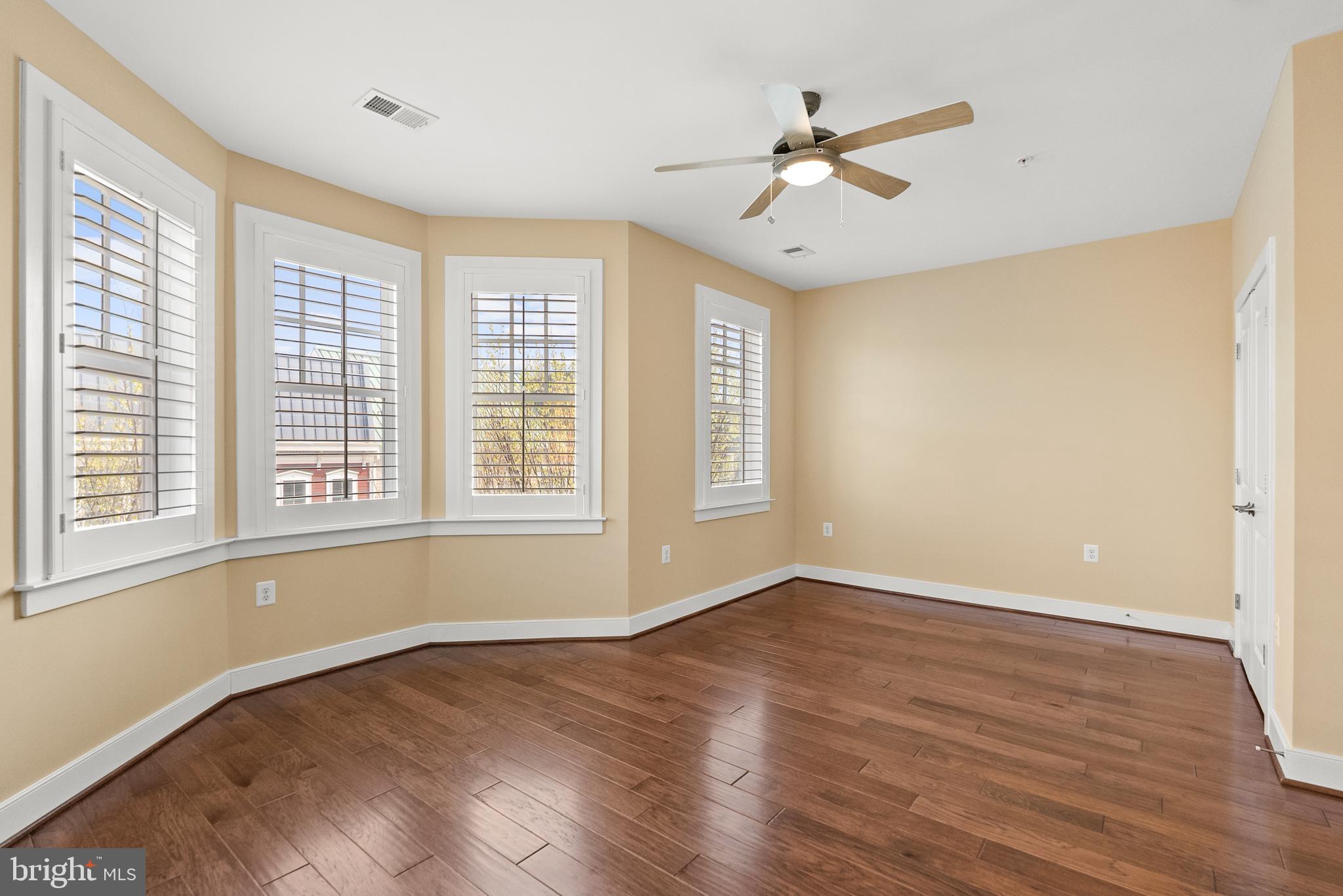 POTOMAC YARD - Residential