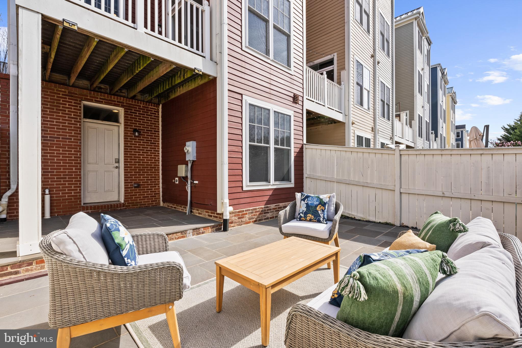 POTOMAC YARD - Residential