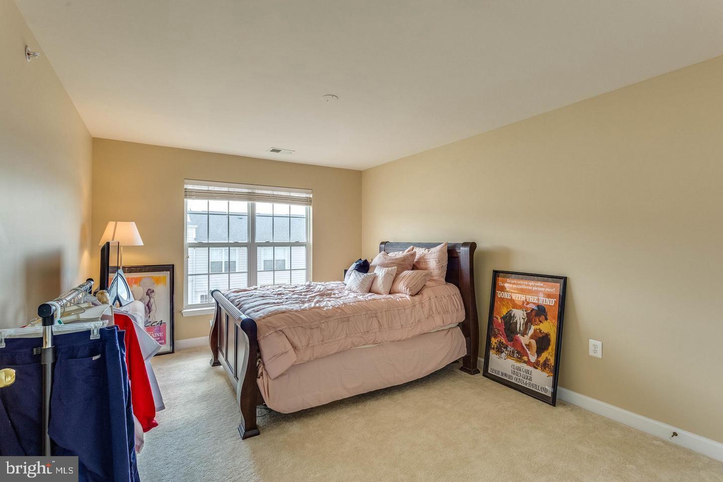 CENTREVILLE CROSSING - Residential Lease