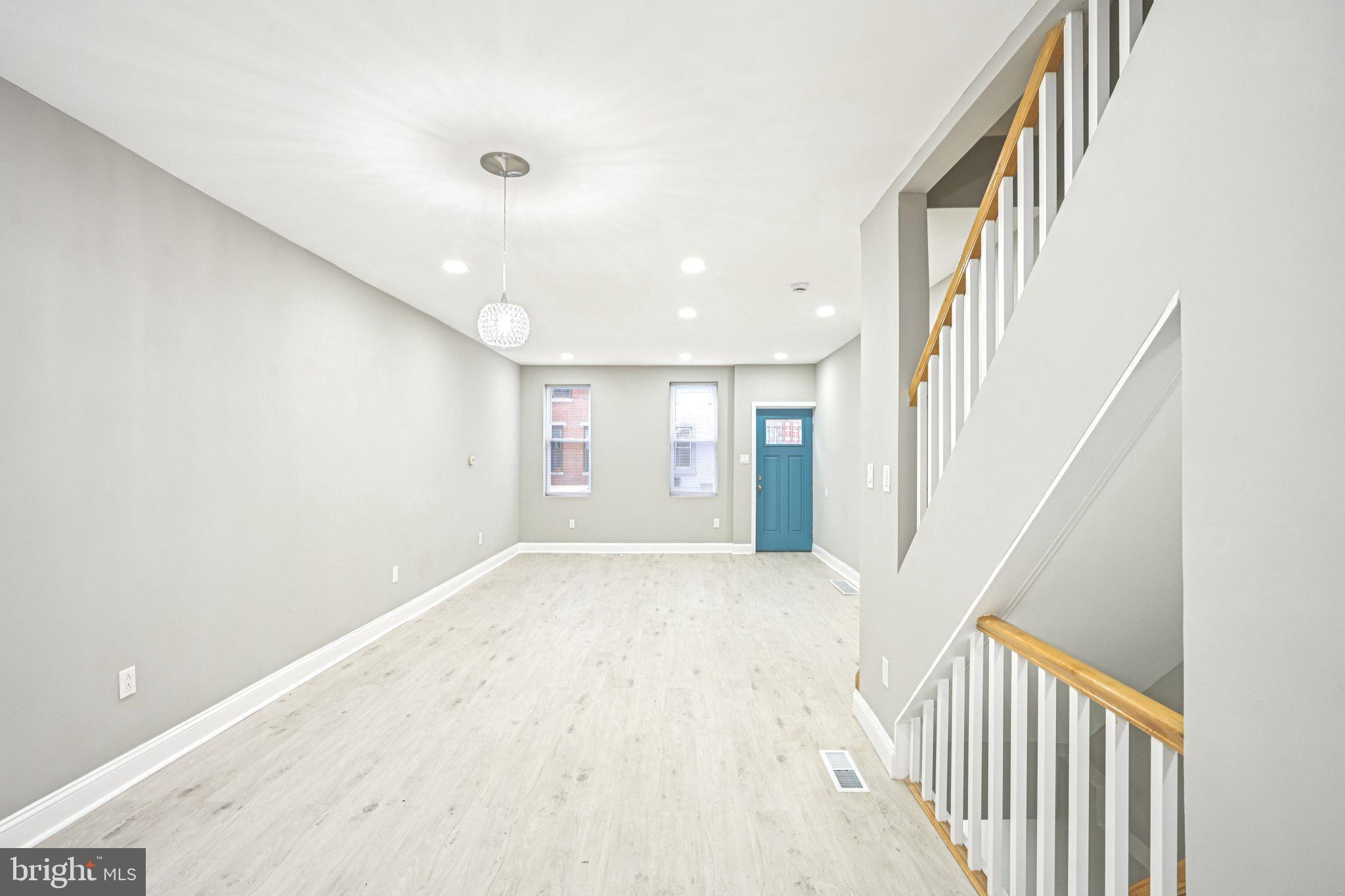 NORRIS SQUARE - Residential