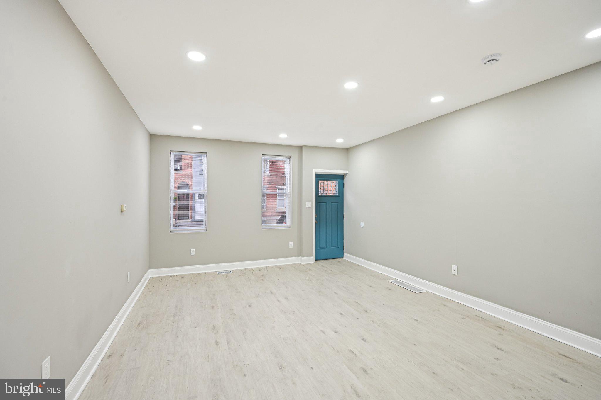 NORRIS SQUARE - Residential