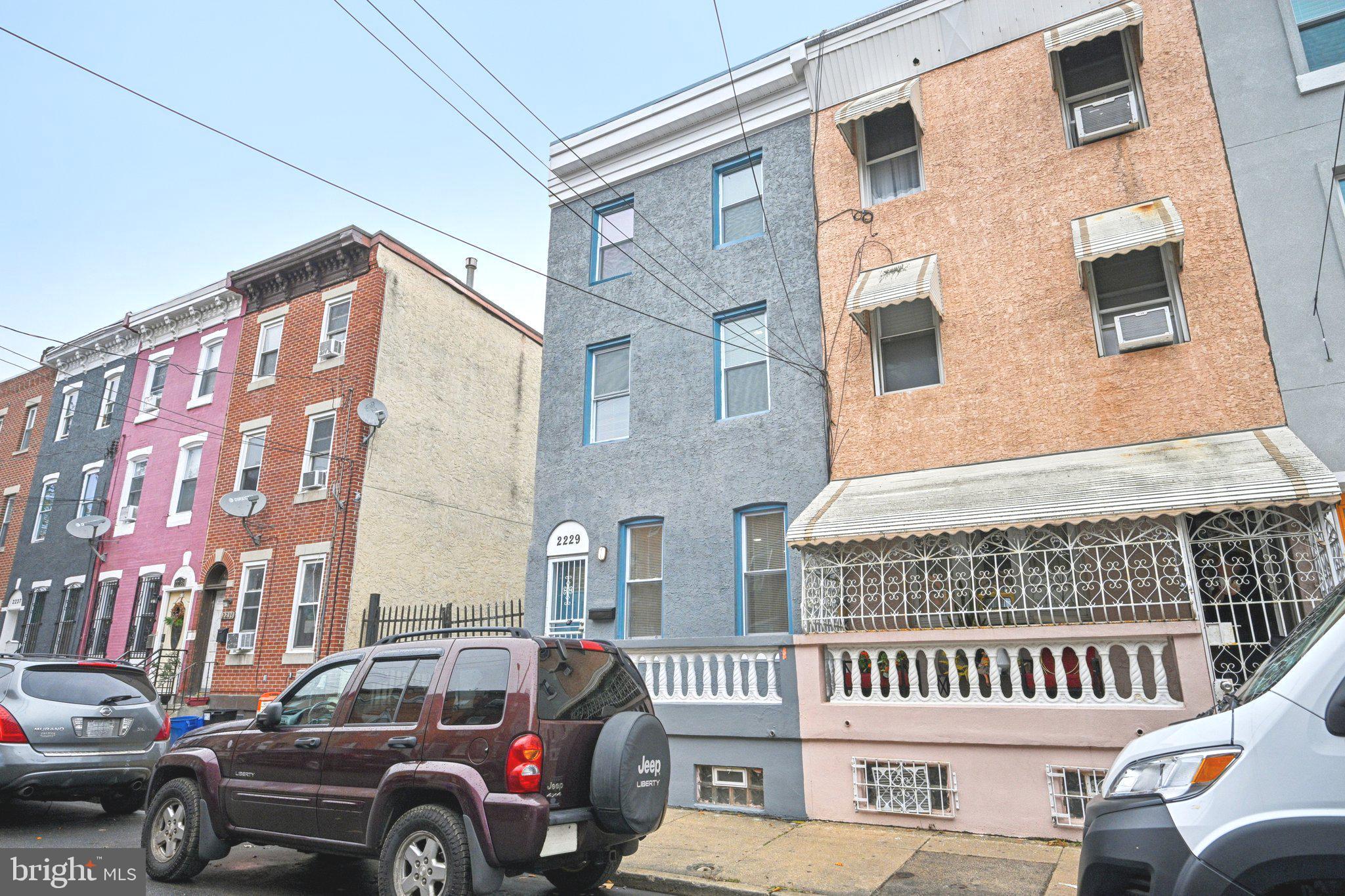 NORRIS SQUARE - Residential