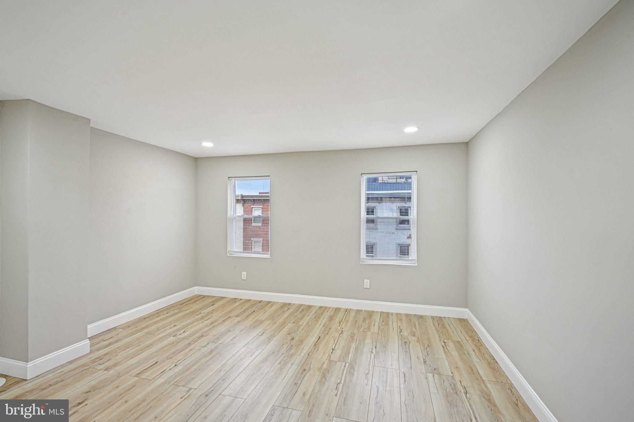 NORRIS SQUARE - Residential