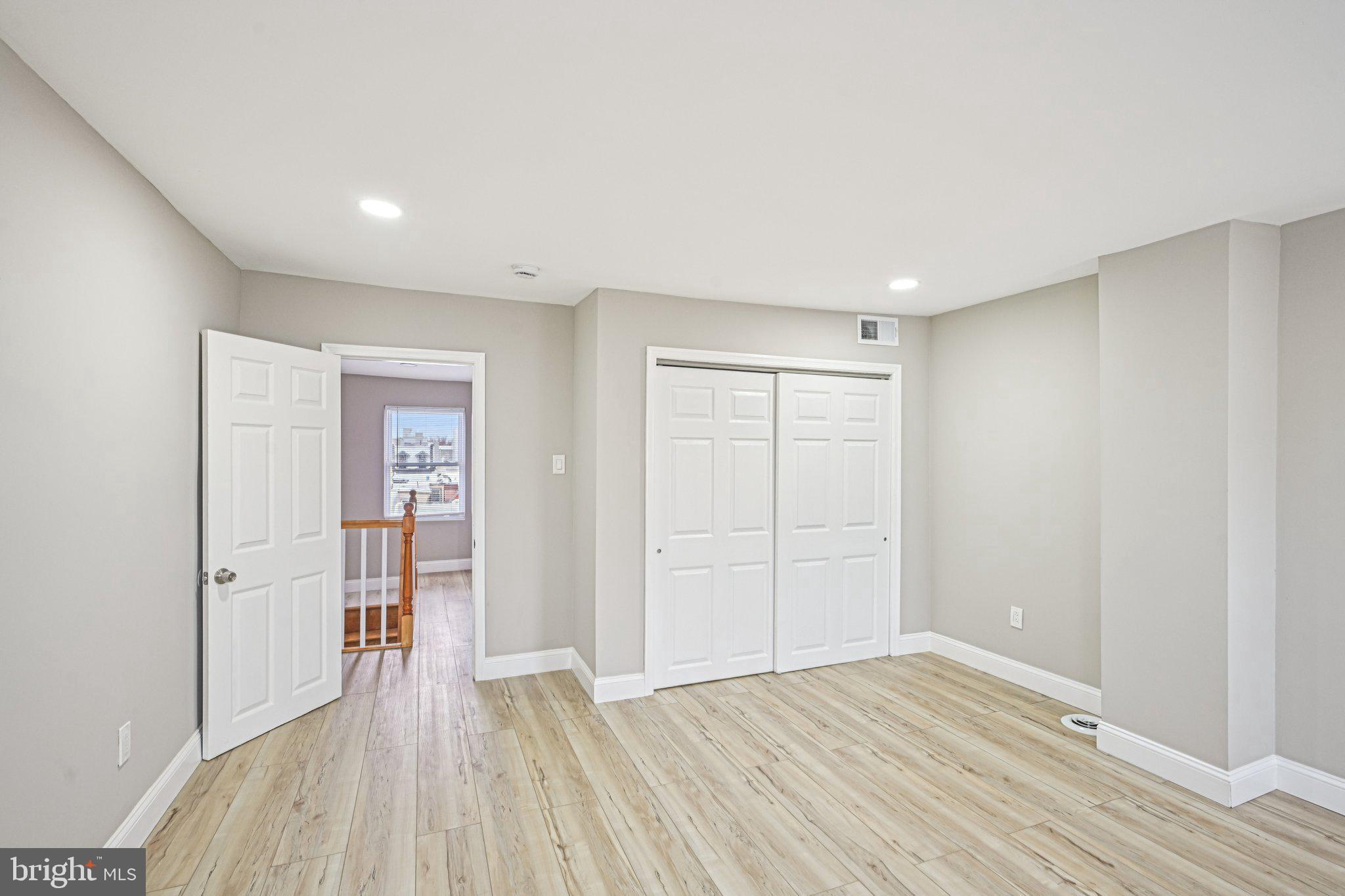 NORRIS SQUARE - Residential