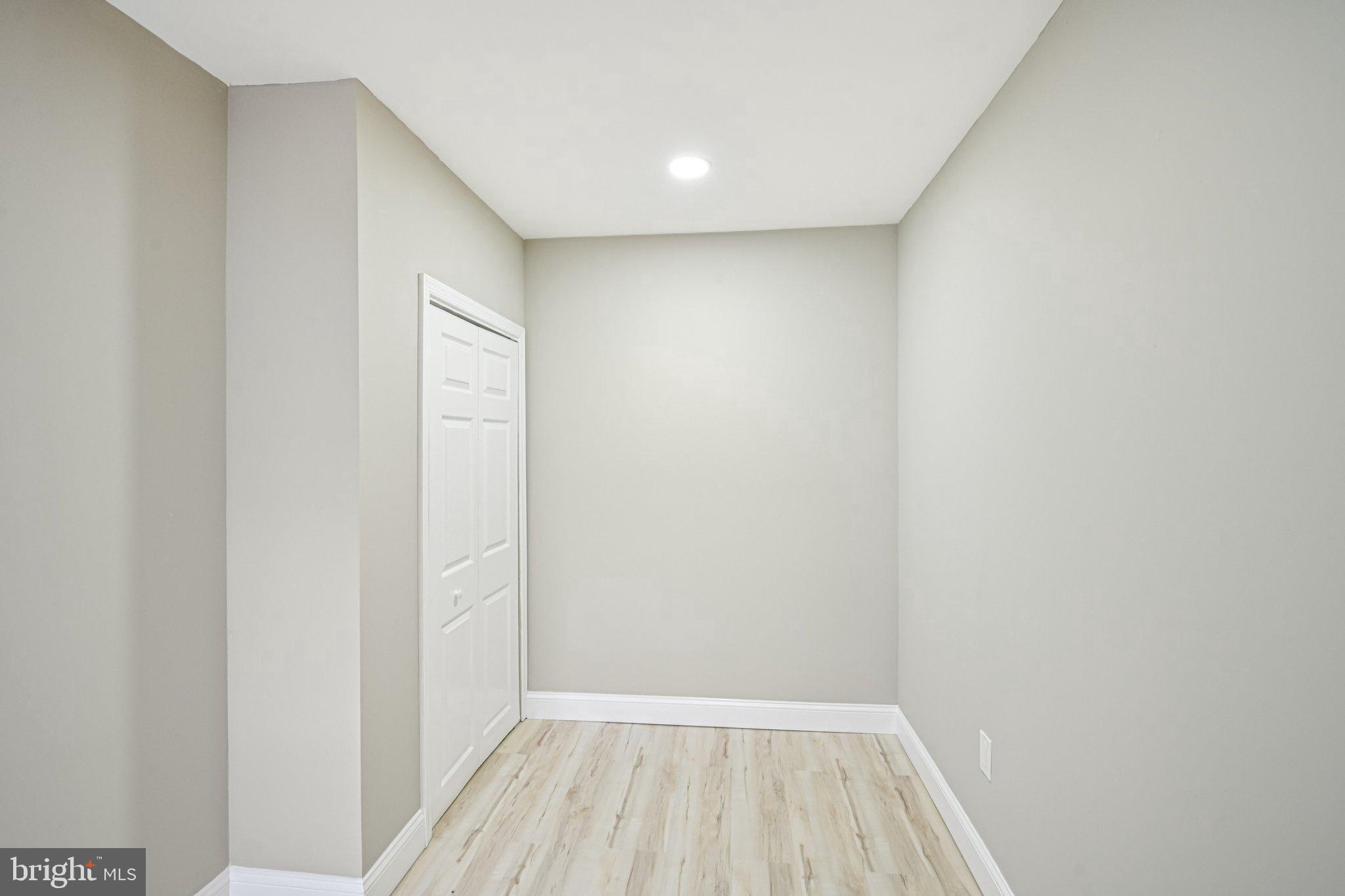 NORRIS SQUARE - Residential