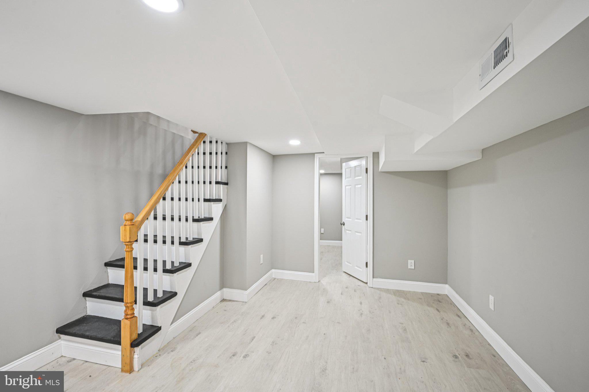 NORRIS SQUARE - Residential