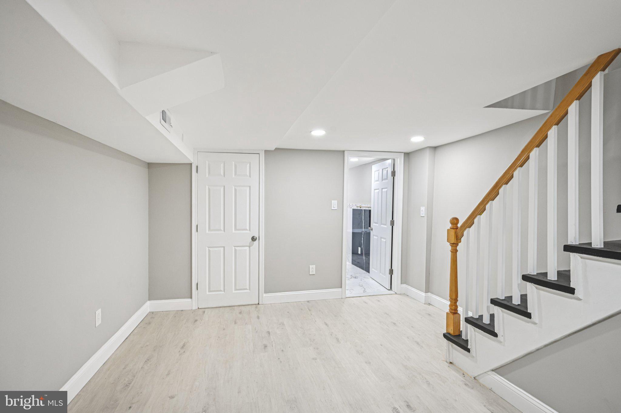 NORRIS SQUARE - Residential