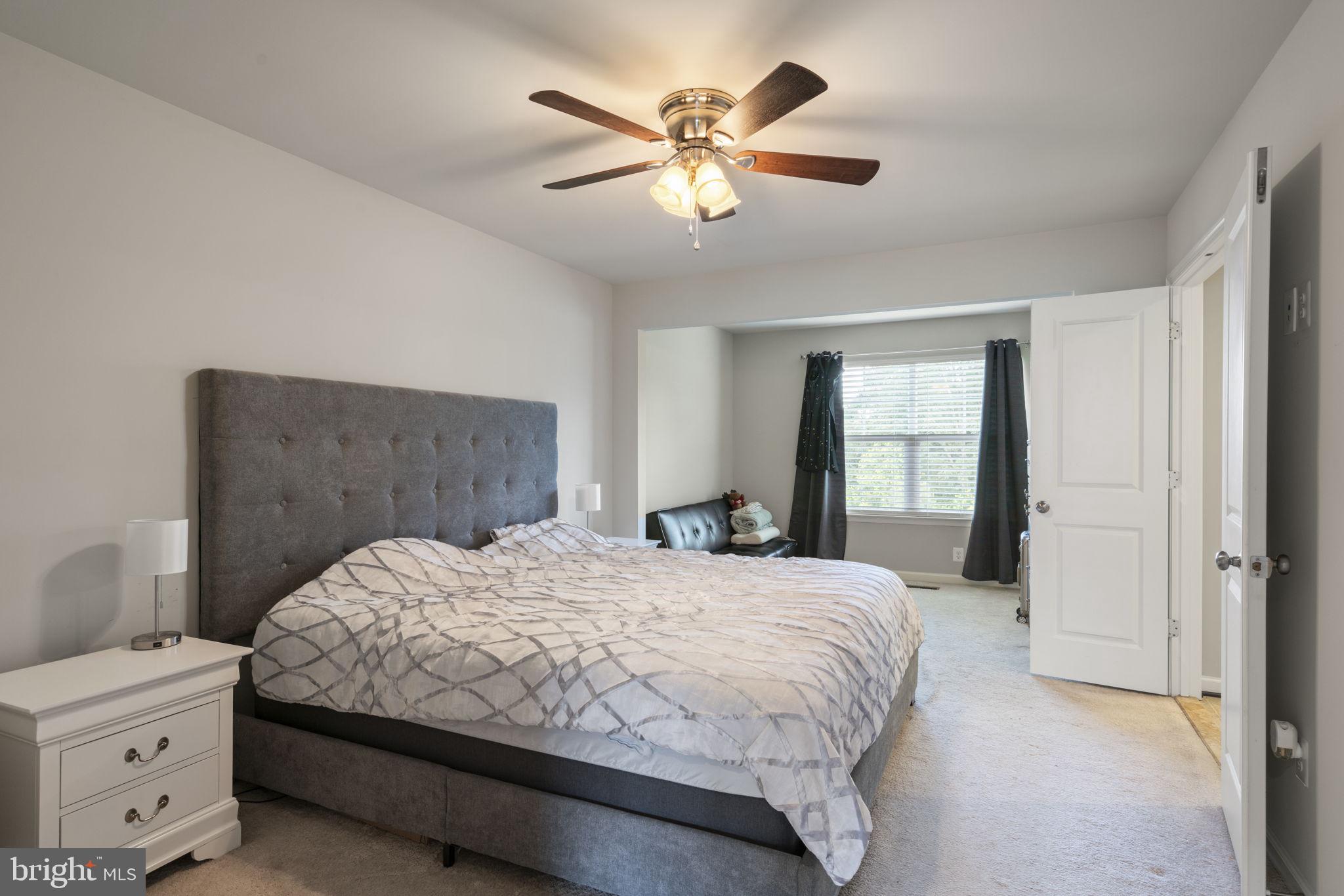 VILLAGE AT WOODSTREAM - Residential Lease