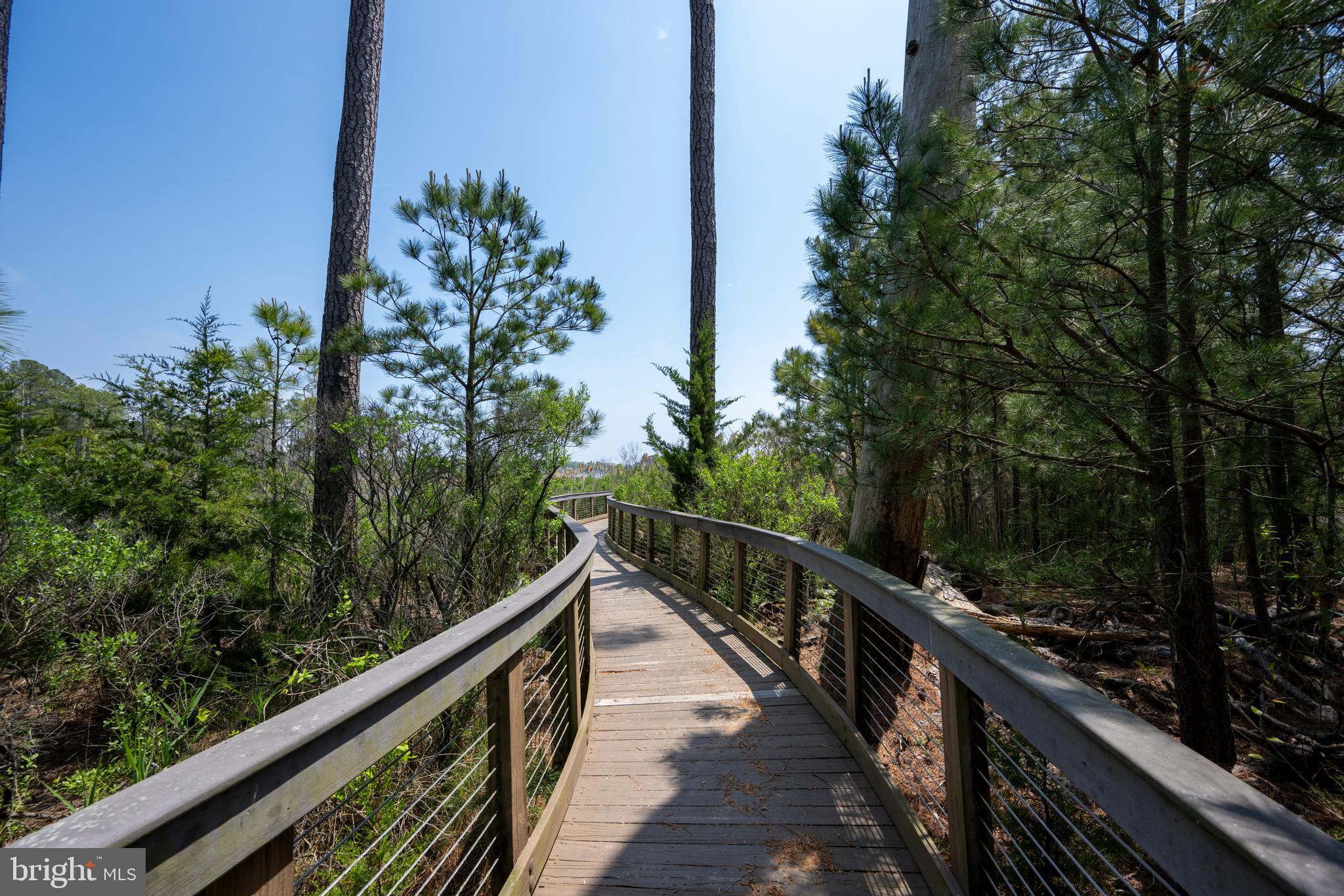 PENINSULA - Residential