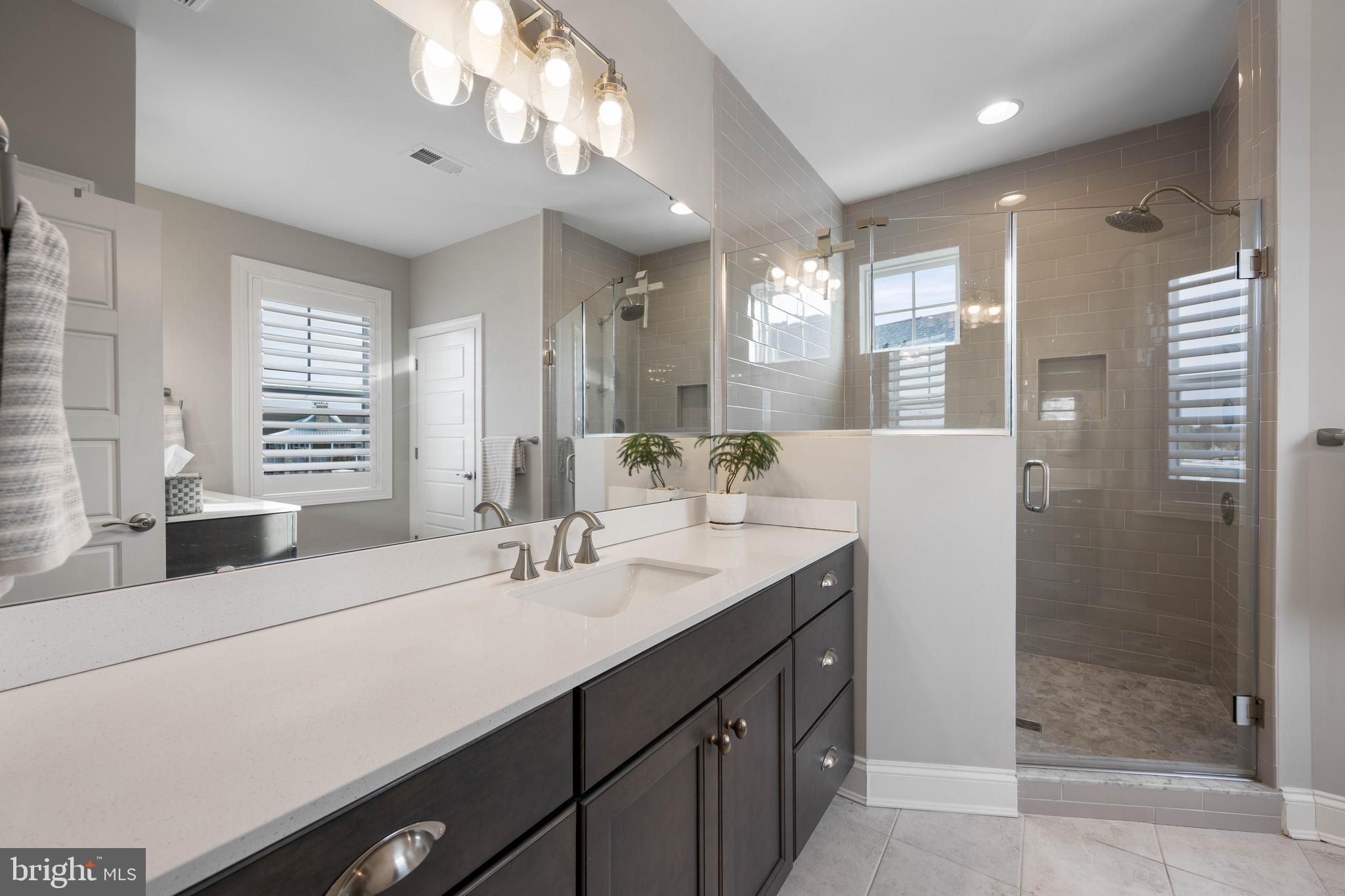 PENINSULA - Residential