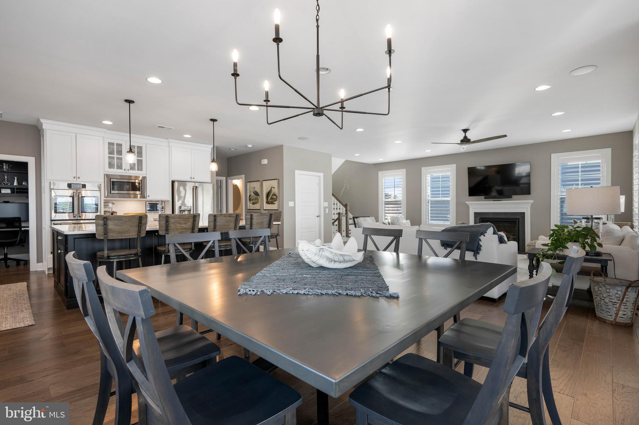 PENINSULA - Residential