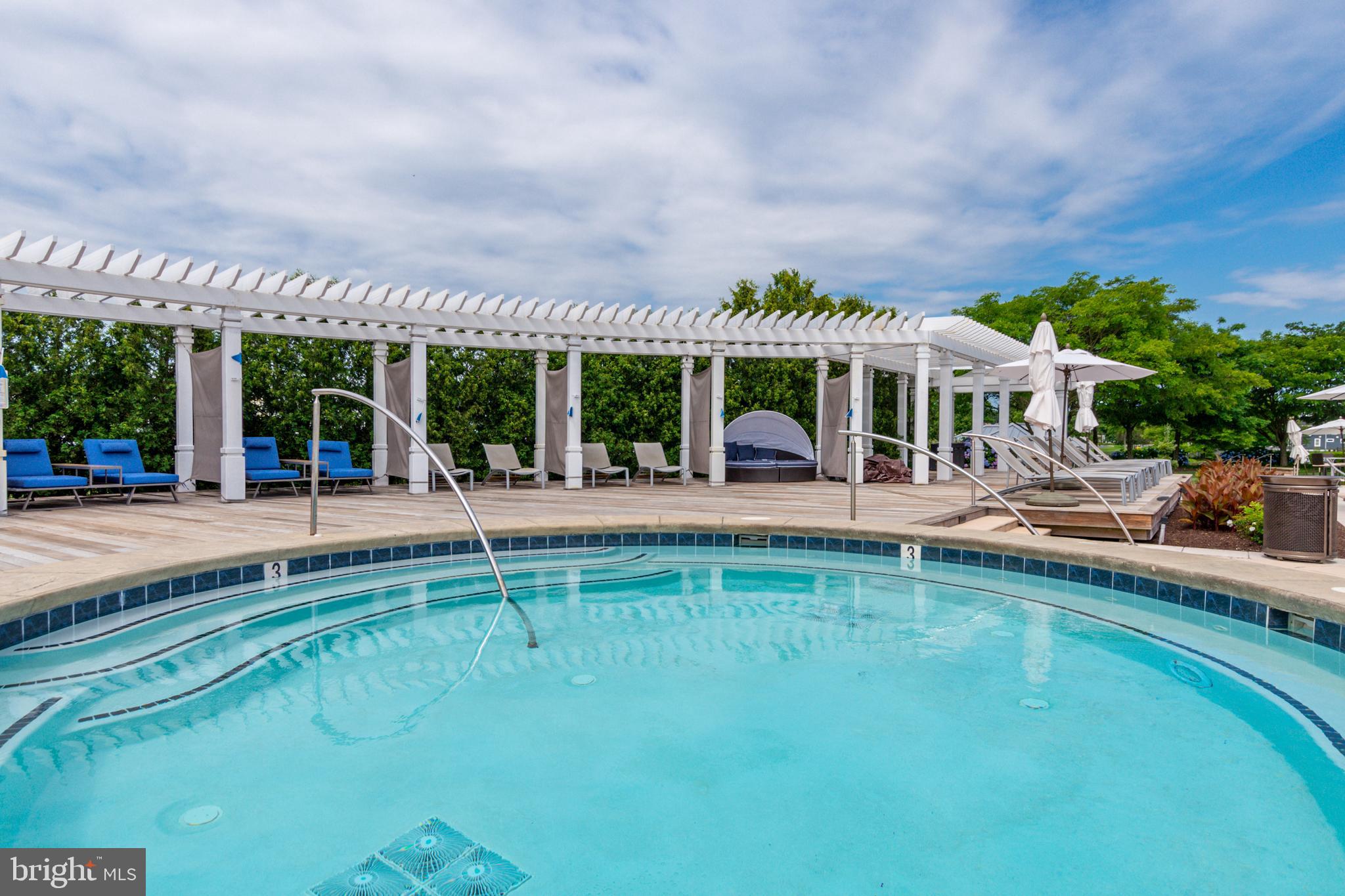 PENINSULA - Residential