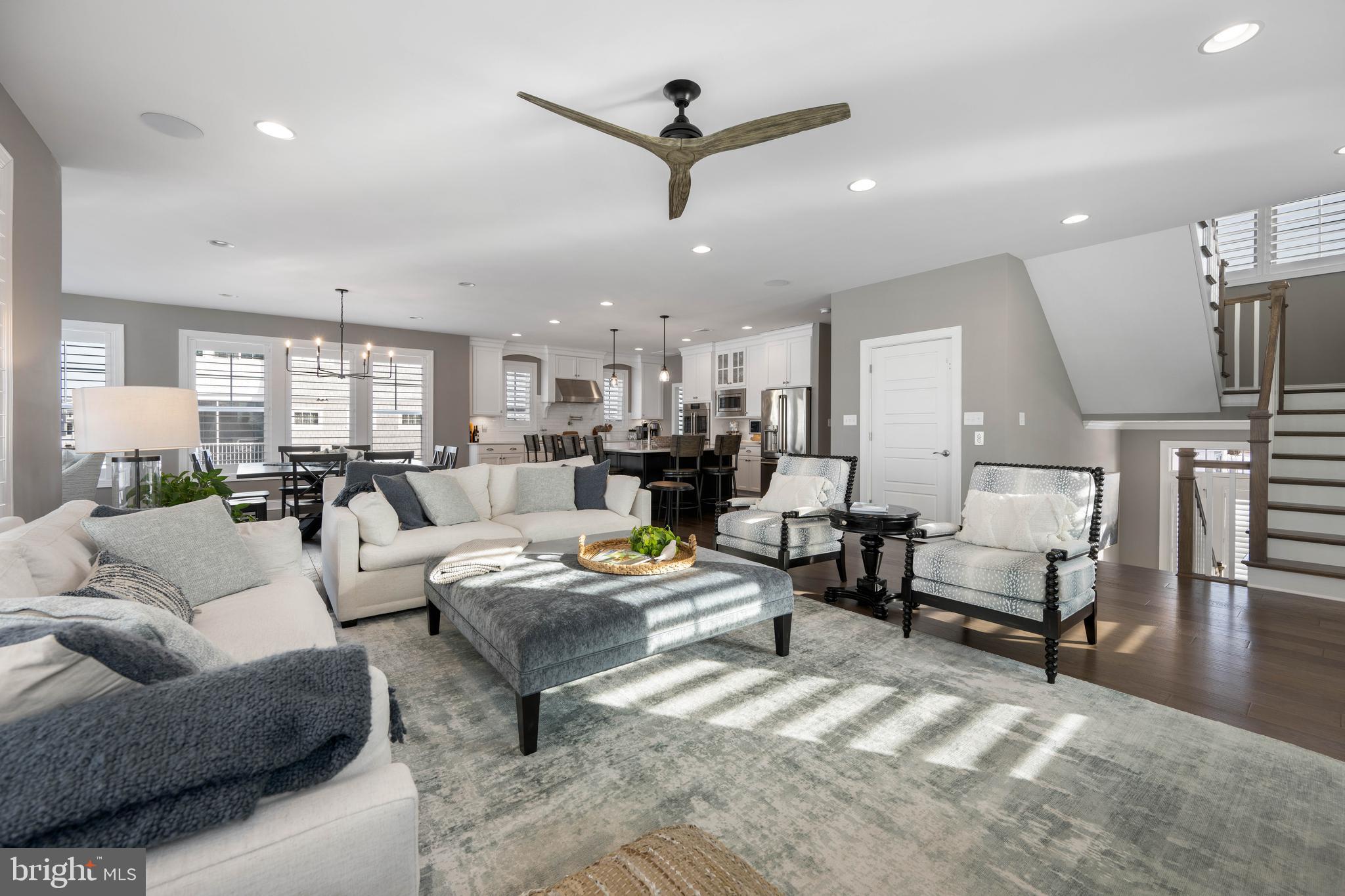 PENINSULA - Residential