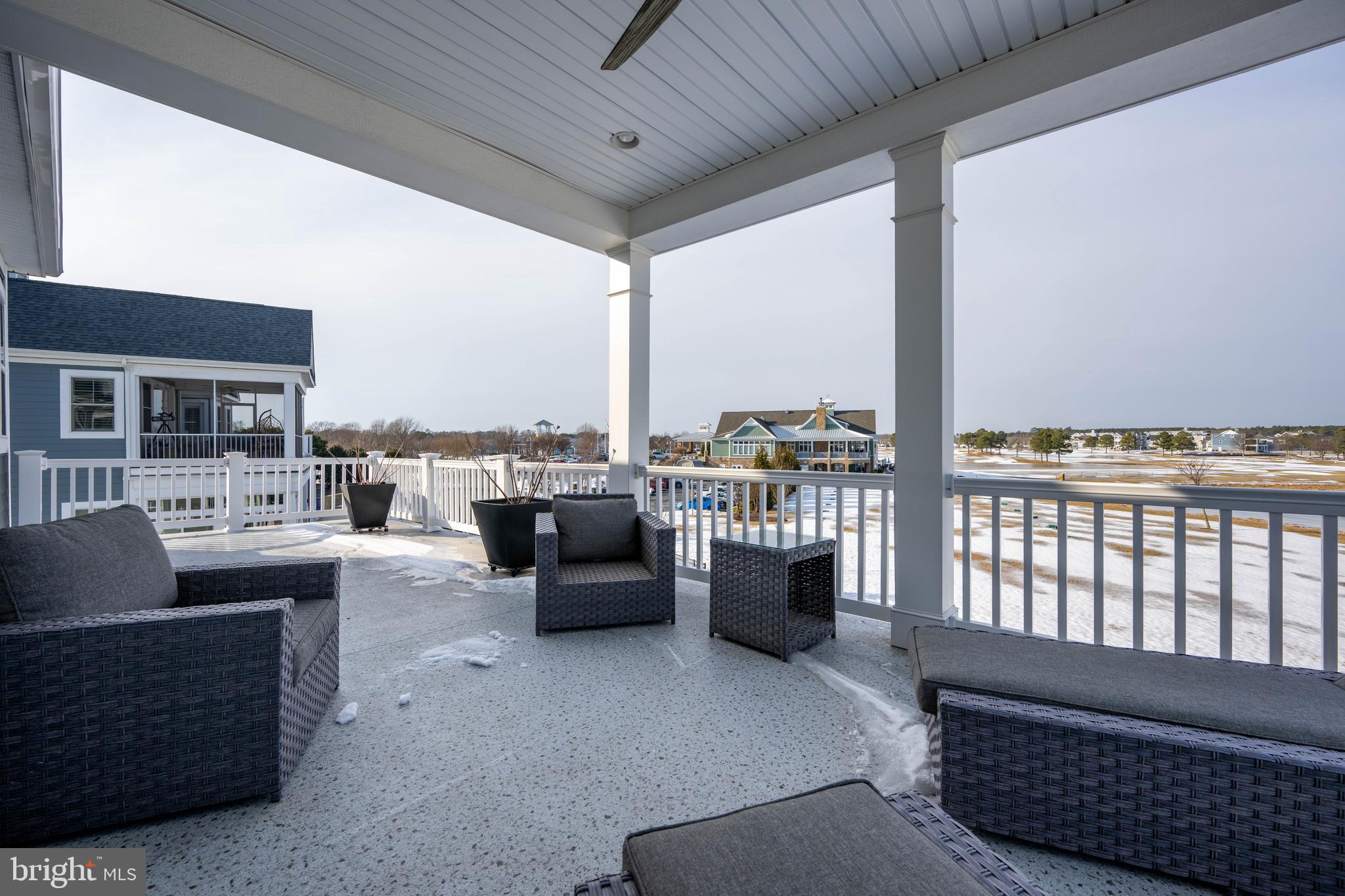 PENINSULA - Residential