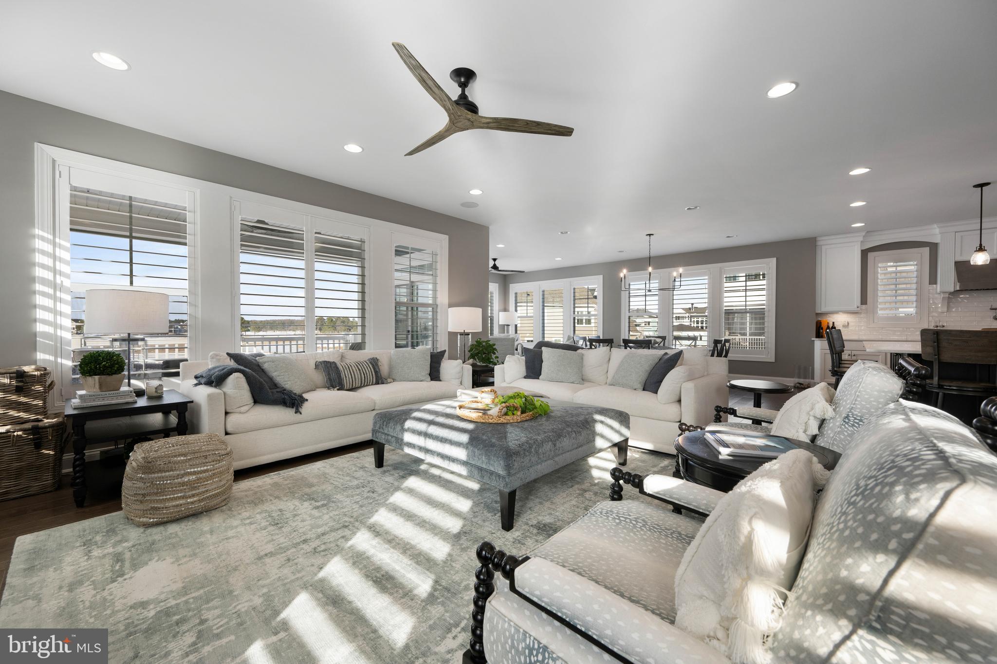 PENINSULA - Residential