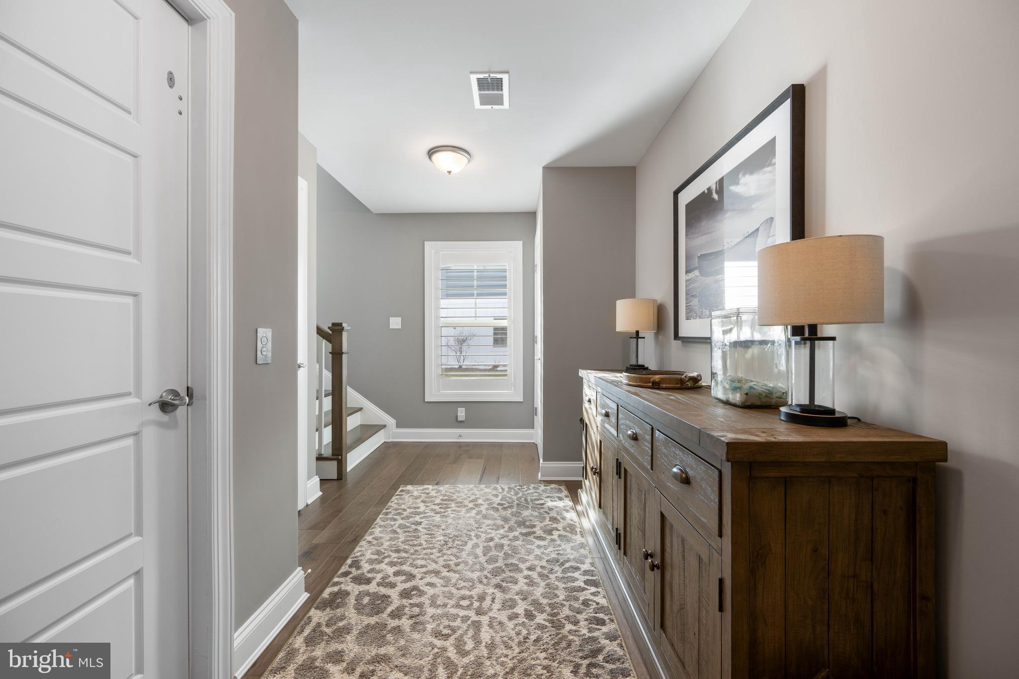 PENINSULA - Residential