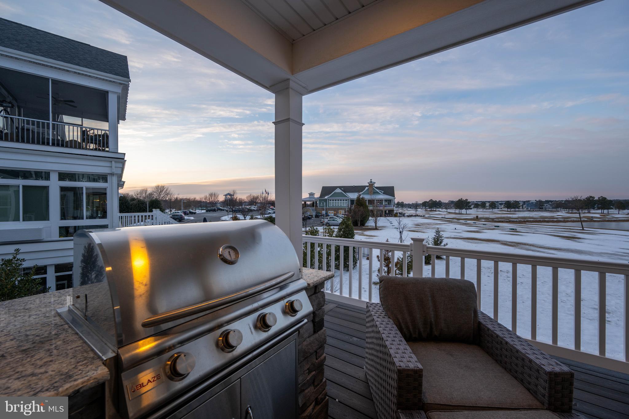 PENINSULA - Residential