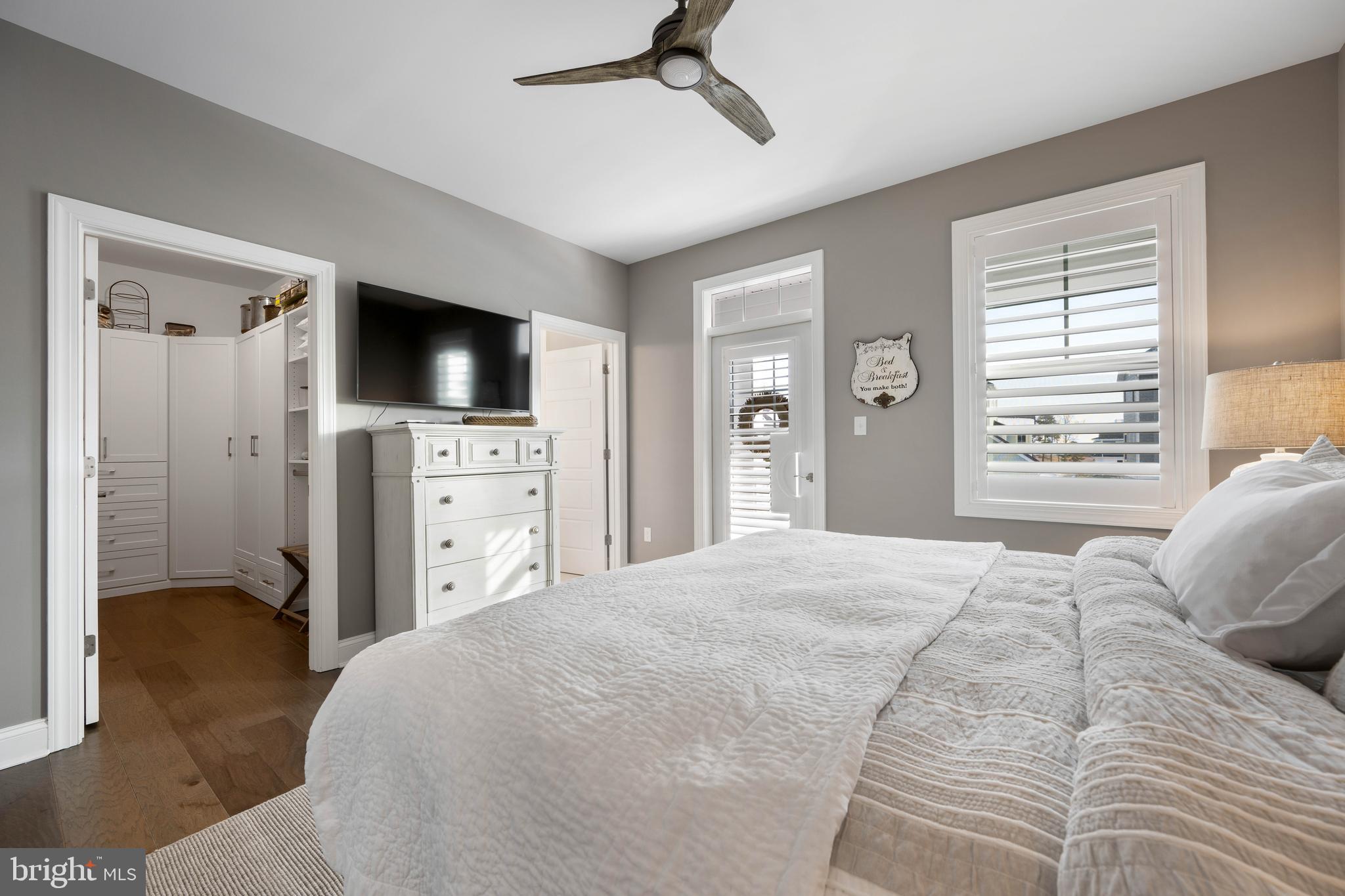 PENINSULA - Residential